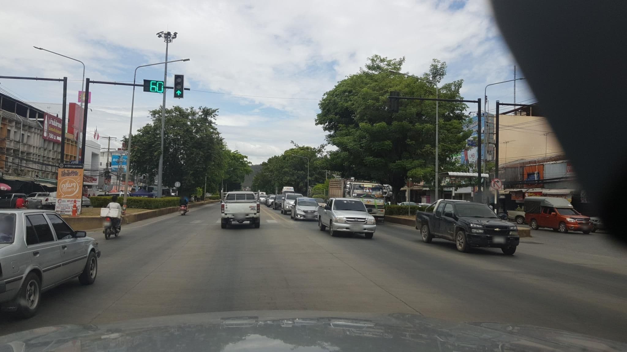 Street view near Khaoyai Valley Pool Villa, Pak Chong — © roadroid (CC BY-SA · Mapillary)