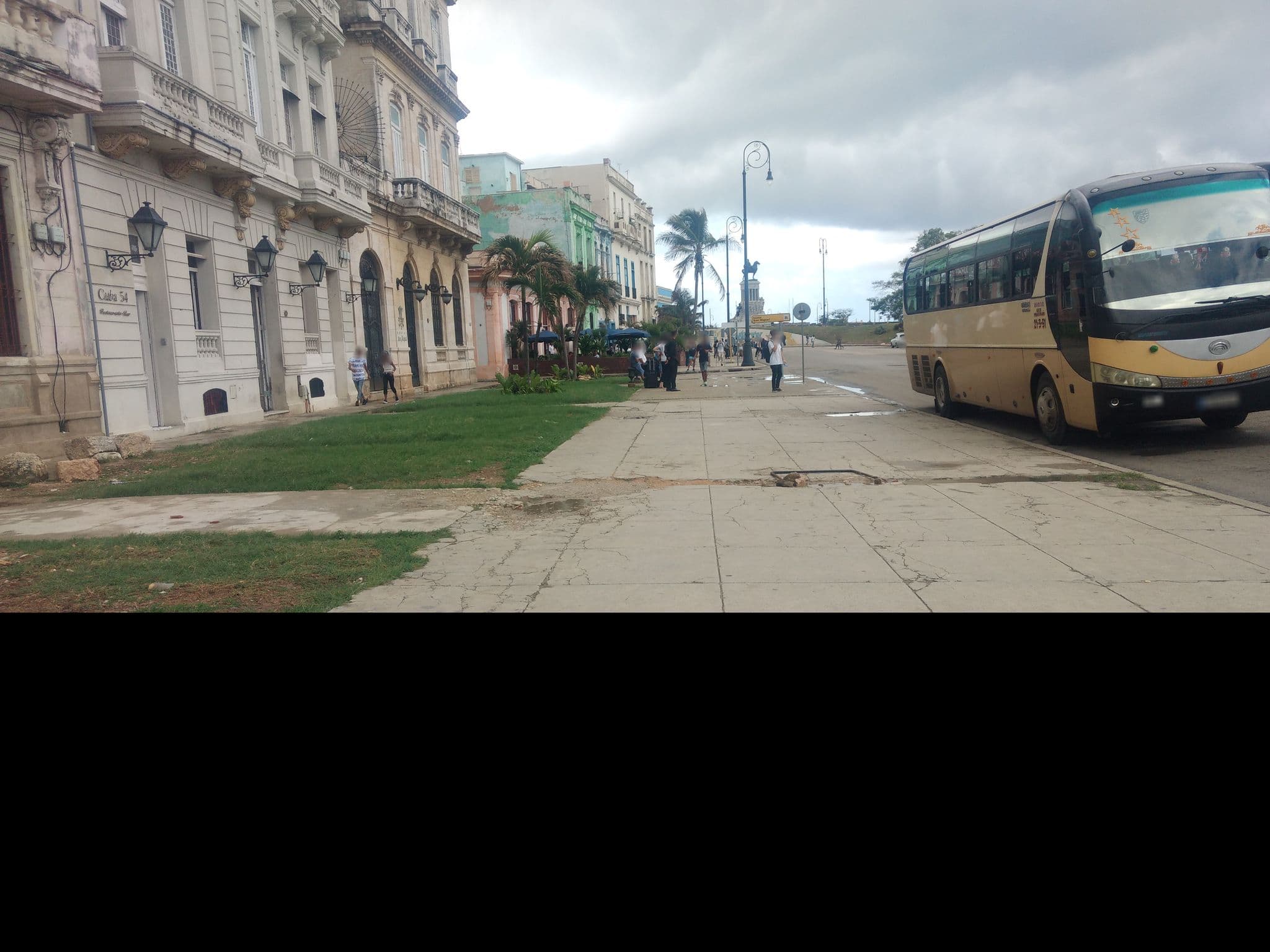 Street view near Hostel Cuba 58, La Habana Vieja — © mapeadora (CC BY-SA · Mapillary)