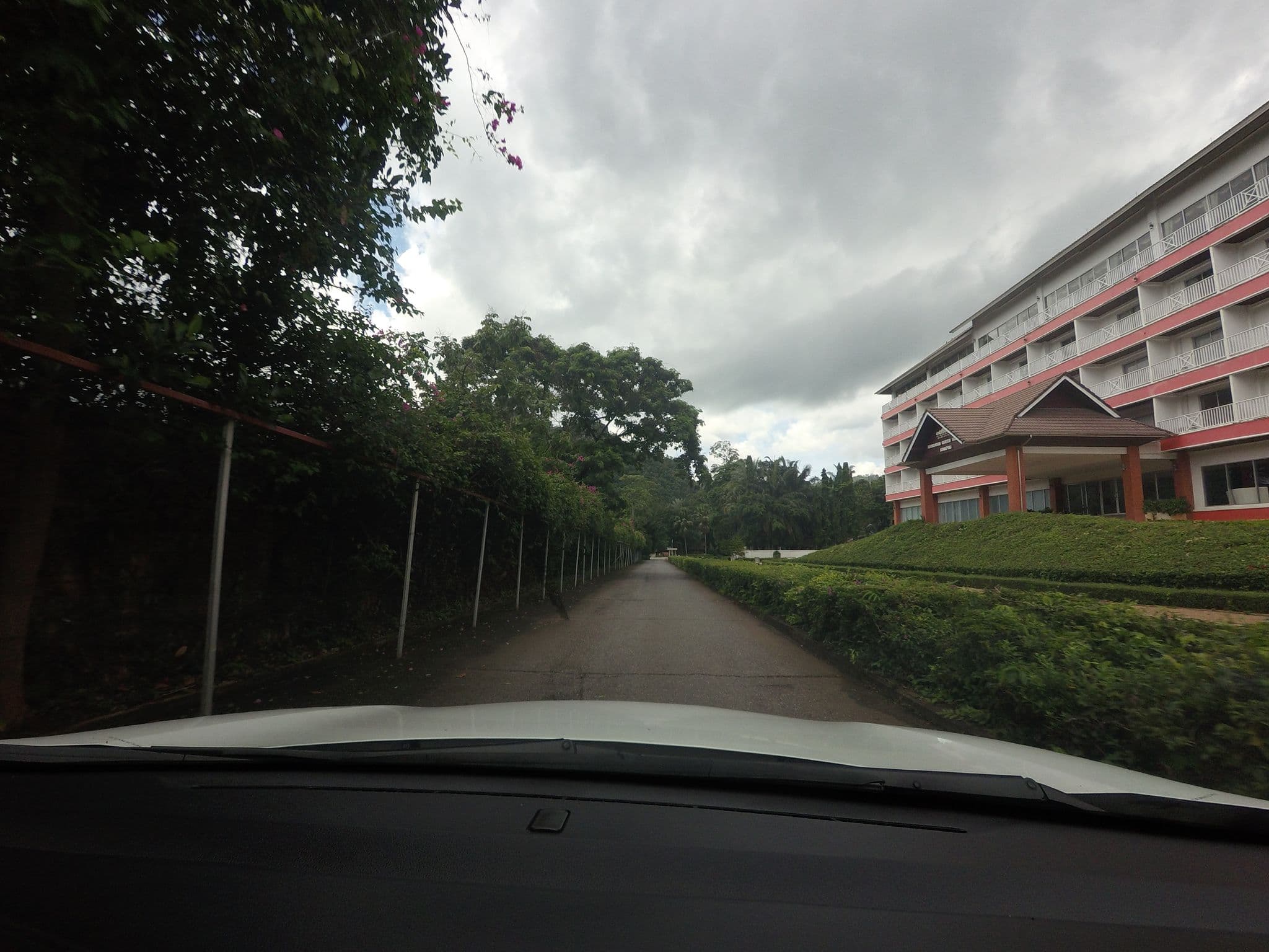 Street view near James Mandarin Khaoyai, Pak Chong — © mishari (CC BY-SA · Mapillary)