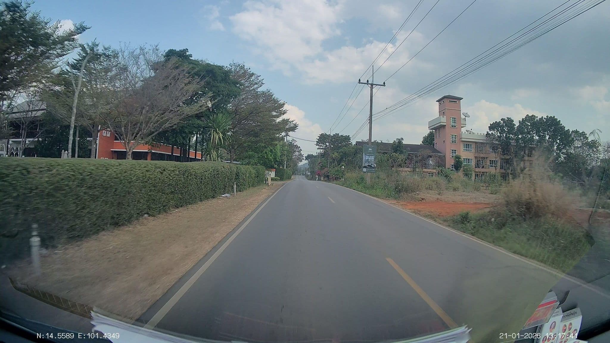 Street view near Ma Villa Khaoyai (มาวิลล่า เขาใหญ่), Pak Chong — © ThailandCambodia (CC BY-SA · Mapillary)