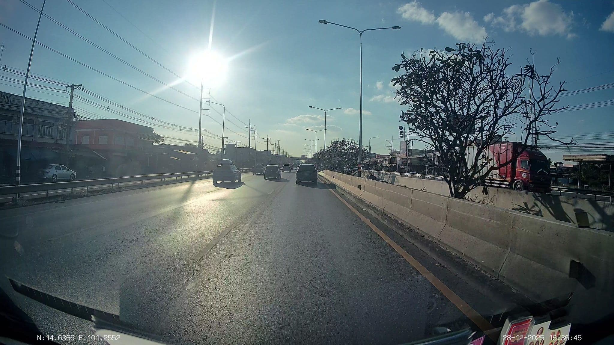 Street view near Khao Yai Fah Sai, Pak Chong — © ThailandCambodia (CC BY-SA · Mapillary)