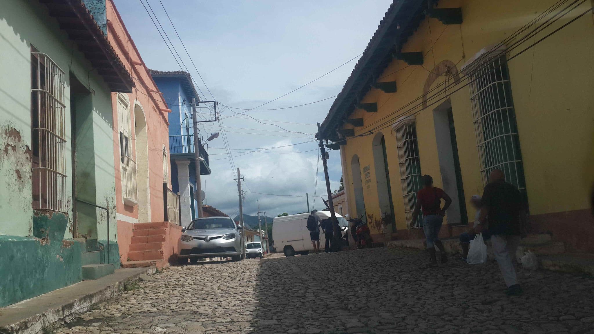 Street view near Hostal Hermano Masón, Trinidad — © redmapper (CC BY-SA · Mapillary)