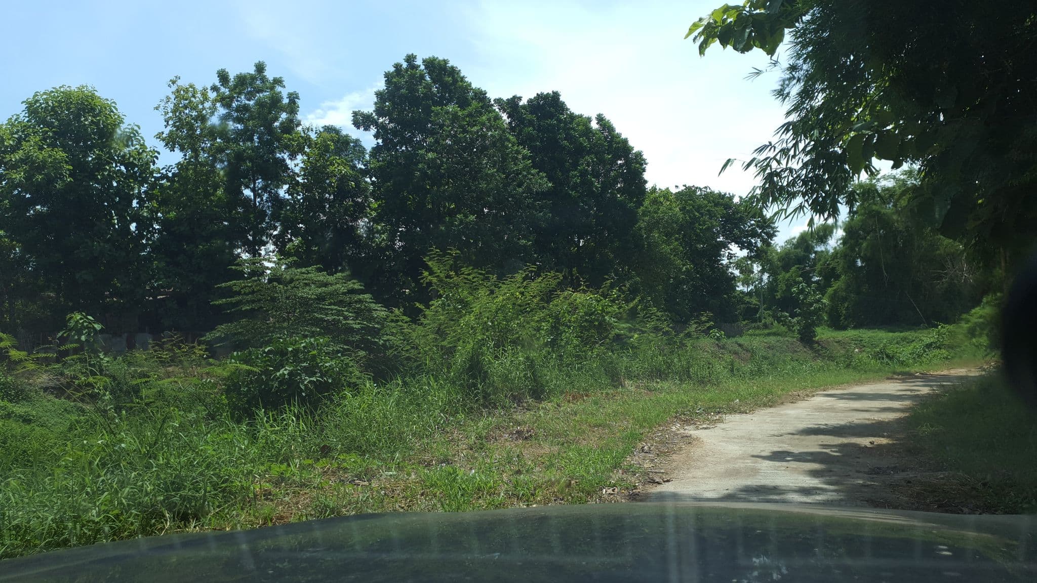 Street view near Sukhothai hostel, Ban Na — © jrcarlsen (CC BY-SA · Mapillary)