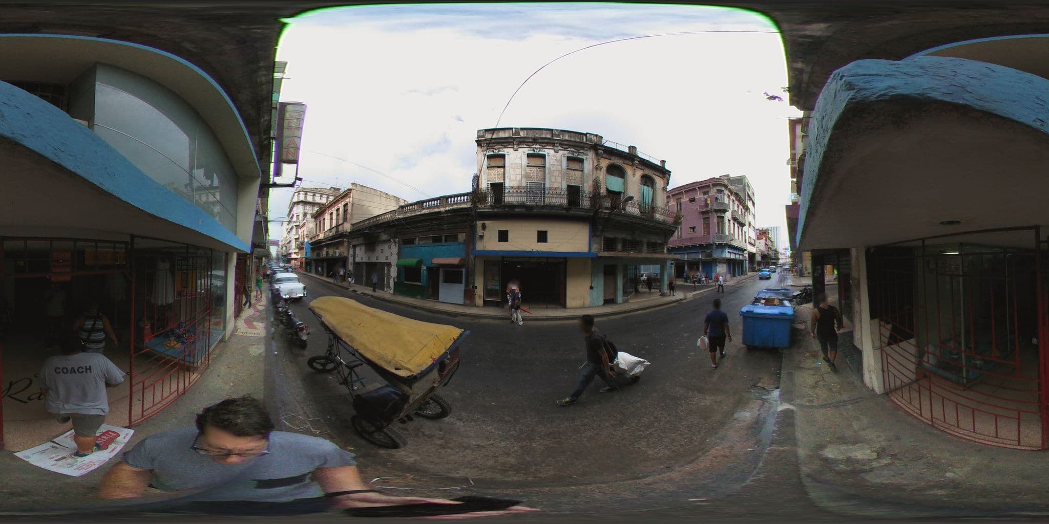 Street view near Susanas‘ Ambos Mundos, Centro Habana, Centro Habana