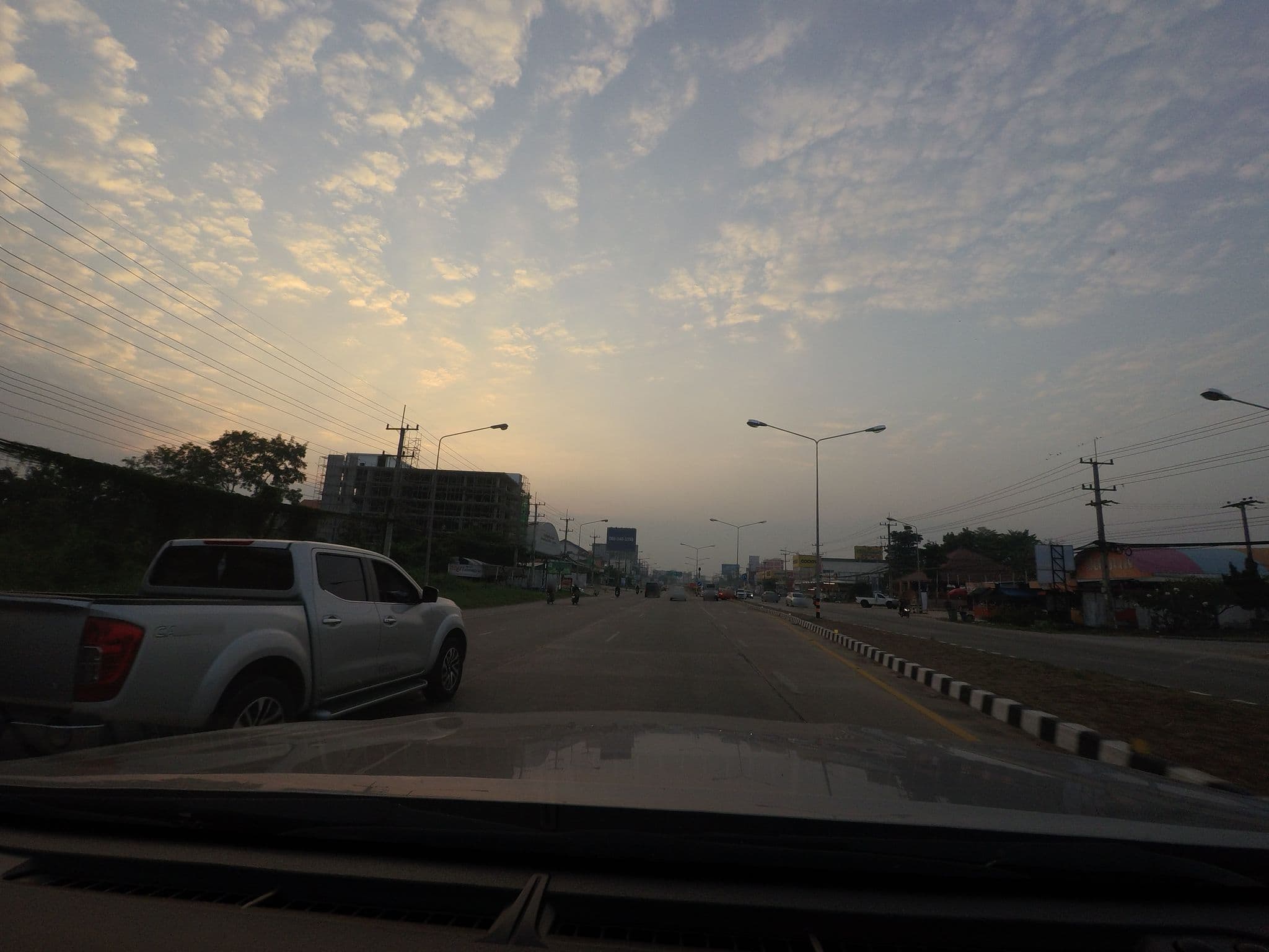 Street view near โรงแรมพูนสุขเรสซิเด้นท์, Ban Aranyik — © mishari (CC BY-SA · Mapillary)