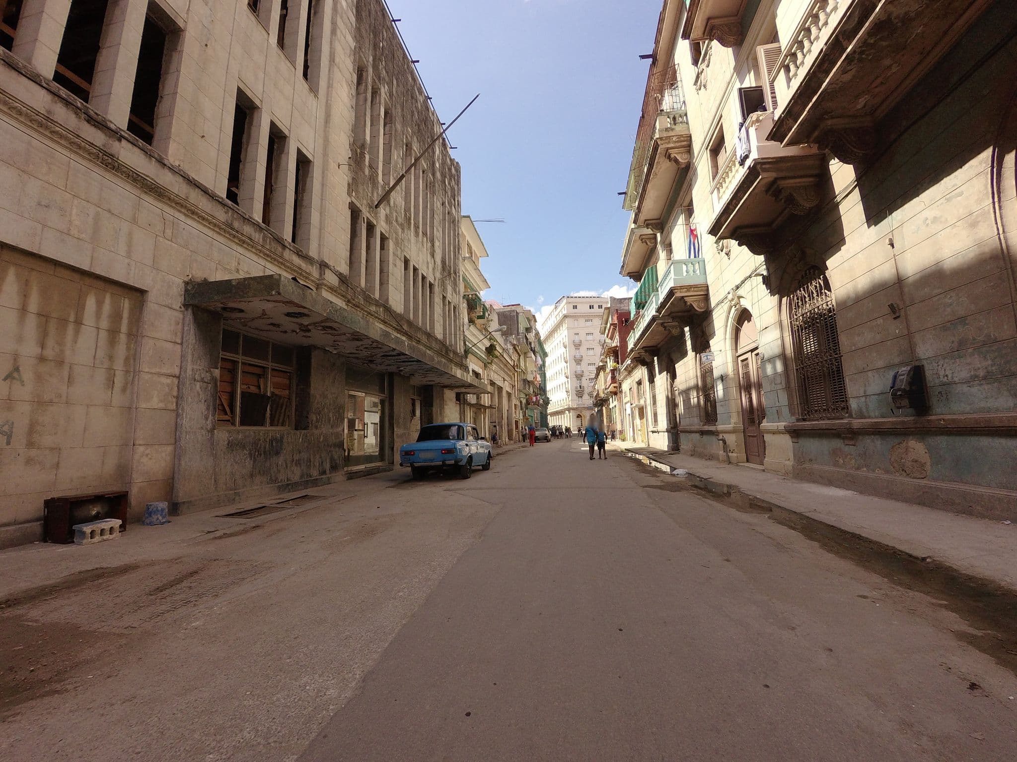 Street view near Casa de época "El Mundo" original y familiar, Centro Habana — © havana (CC BY-SA · Mapillary)