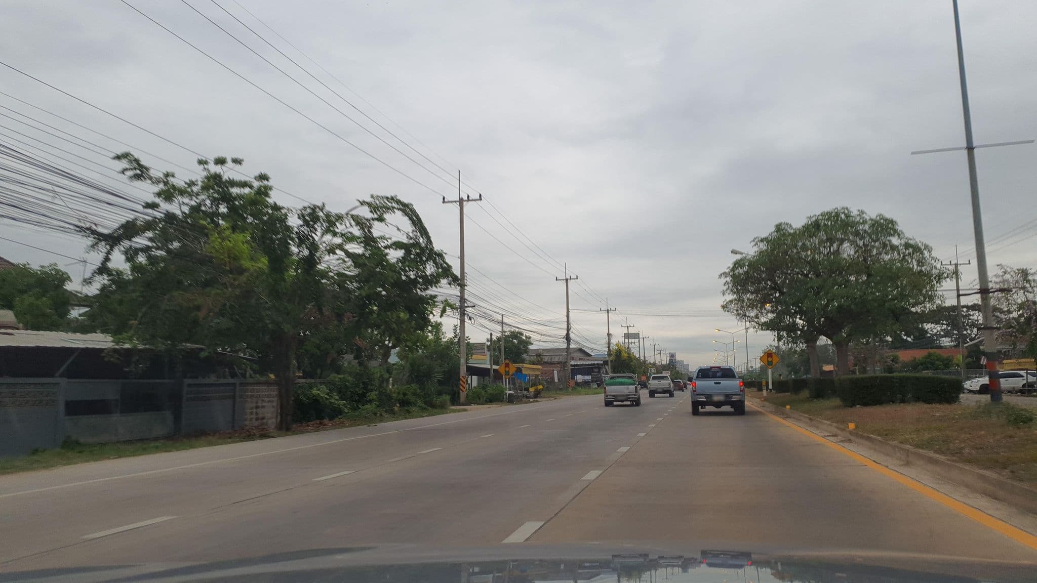 Street view near โรงแรมที่มีน้ำแรงมากๆ, Phitsanulok — © jrcarlsen (CC BY-SA · Mapillary)