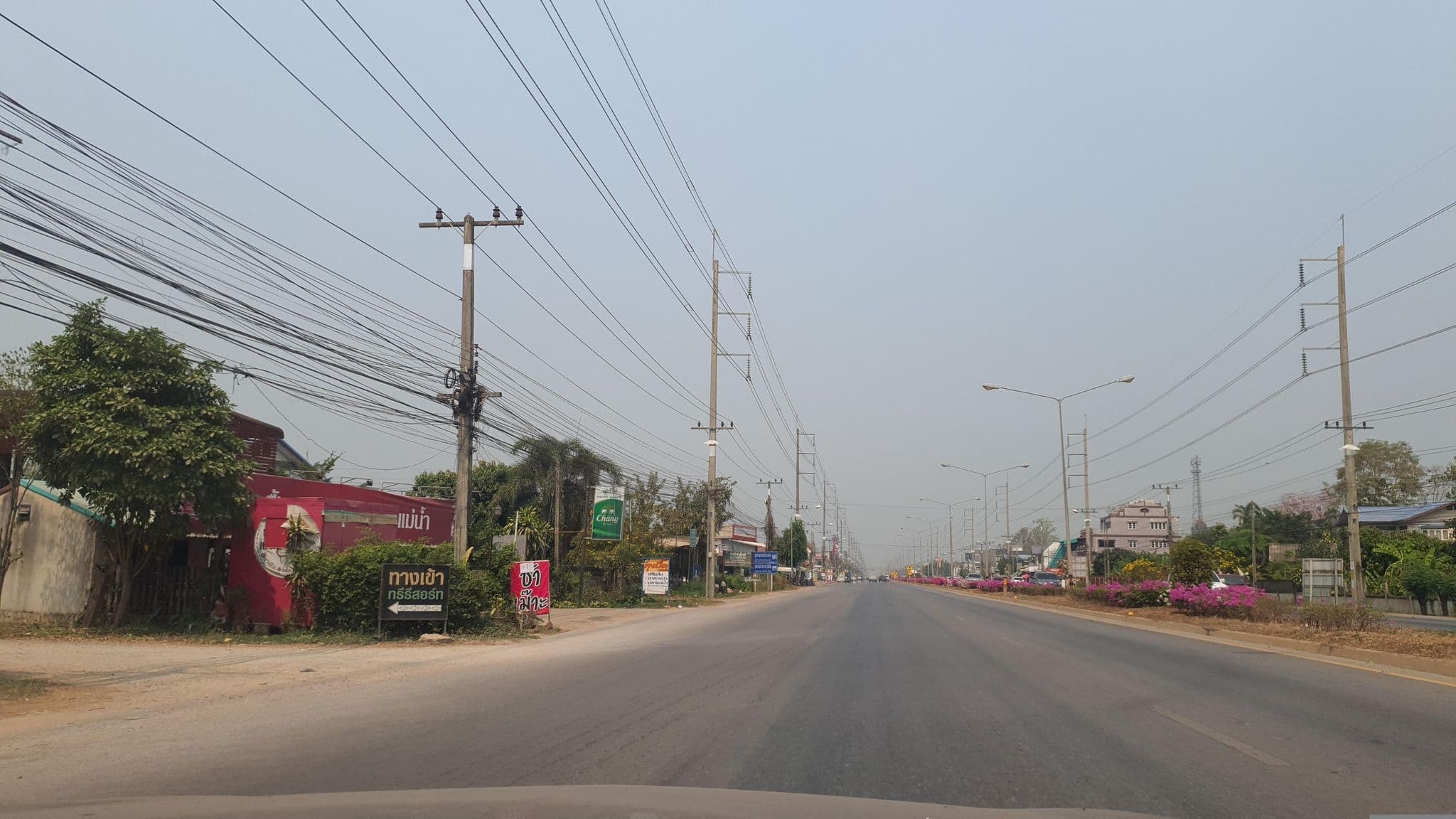 Street view near ทรี รีสอร์ท, Phitsanulok — © jrcarlsen (CC BY-SA · Mapillary)