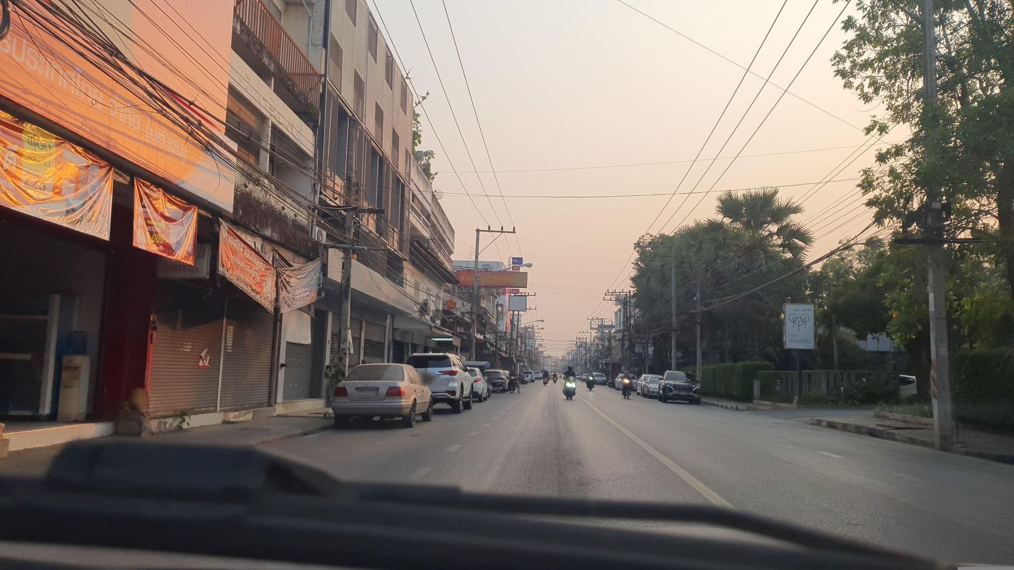 Street view near ห้อง 204 The Park, Phitsanulok — © jrcarlsen (CC BY-SA · Mapillary)