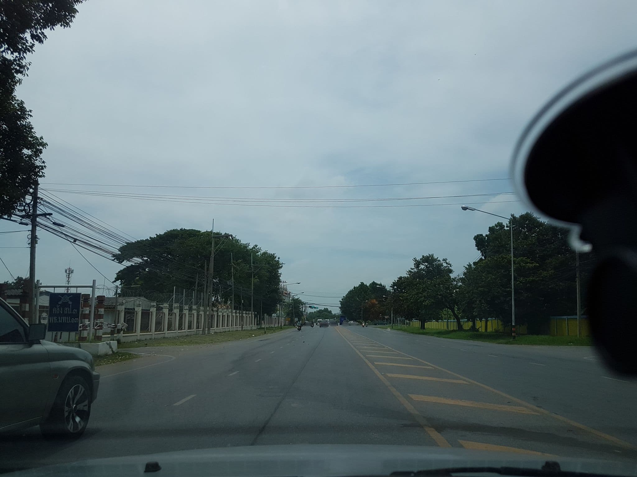 Street view near โรงแรมเรสซิเดนต์, Lop Buri — © jetman11 (CC BY-SA · Mapillary)