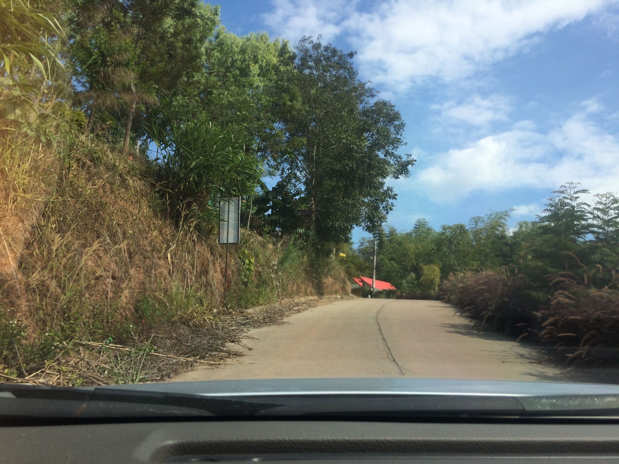 Street view near สีหมอก รีสอร์ท (Seemok Resort), Phetchabun — © ratirat (CC BY-SA · Mapillary)