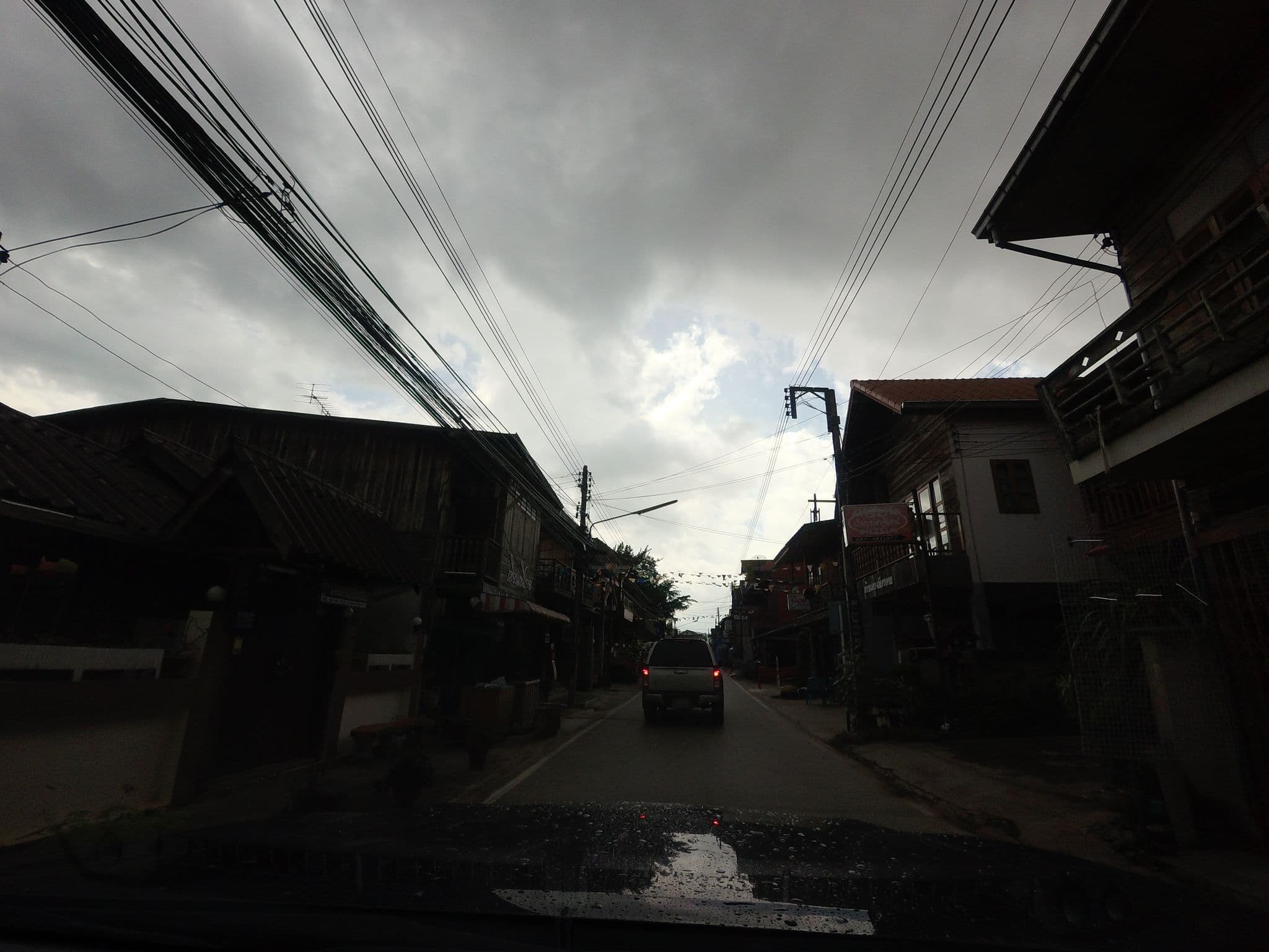 Street view near เฮือนยายน้อย ณ เชียงคาน, Loei — © mishari (CC BY-SA · Mapillary)