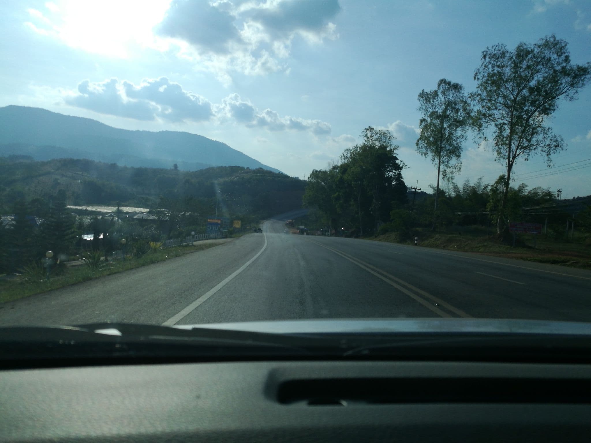 Street view near ไร่รุ่งเขาค้อรีสอร์ท, Phetchabun — © ratirat (CC BY-SA · Mapillary)