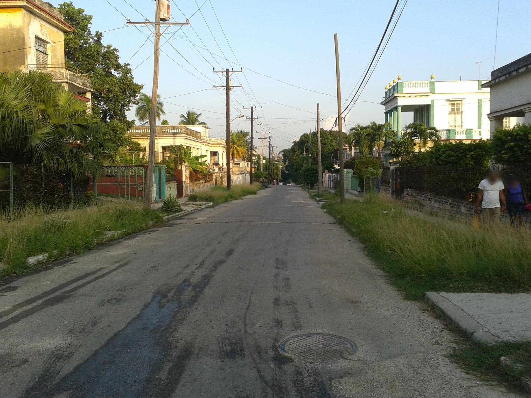 Street view near Casa Roca, Víbora — © elpbatista (CC BY-SA · Mapillary)