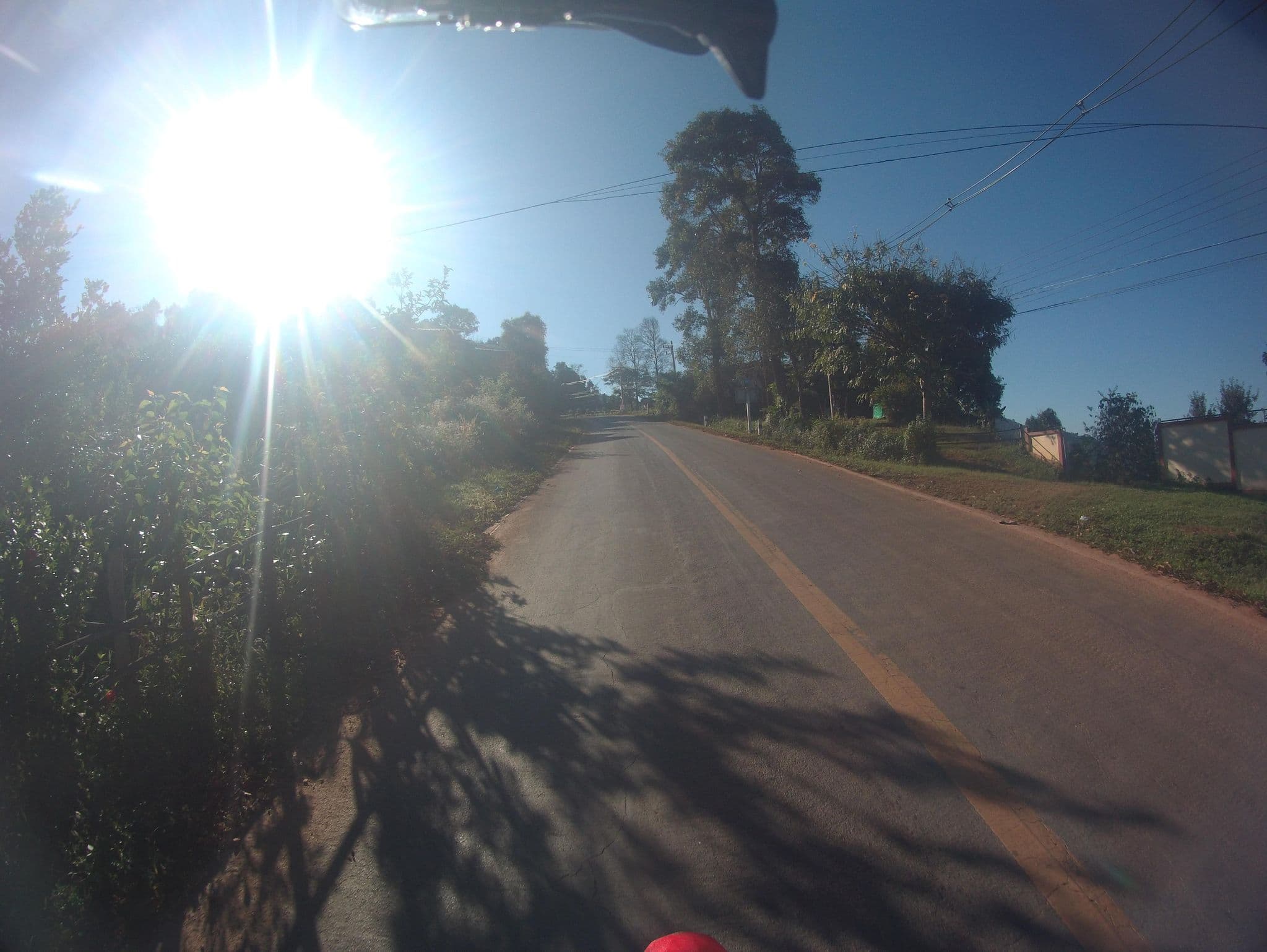Street view near ม่อนแดดน้อยโฮมสเตย์วิวงาม, Pai — © julcnx (CC BY-SA · Mapillary)