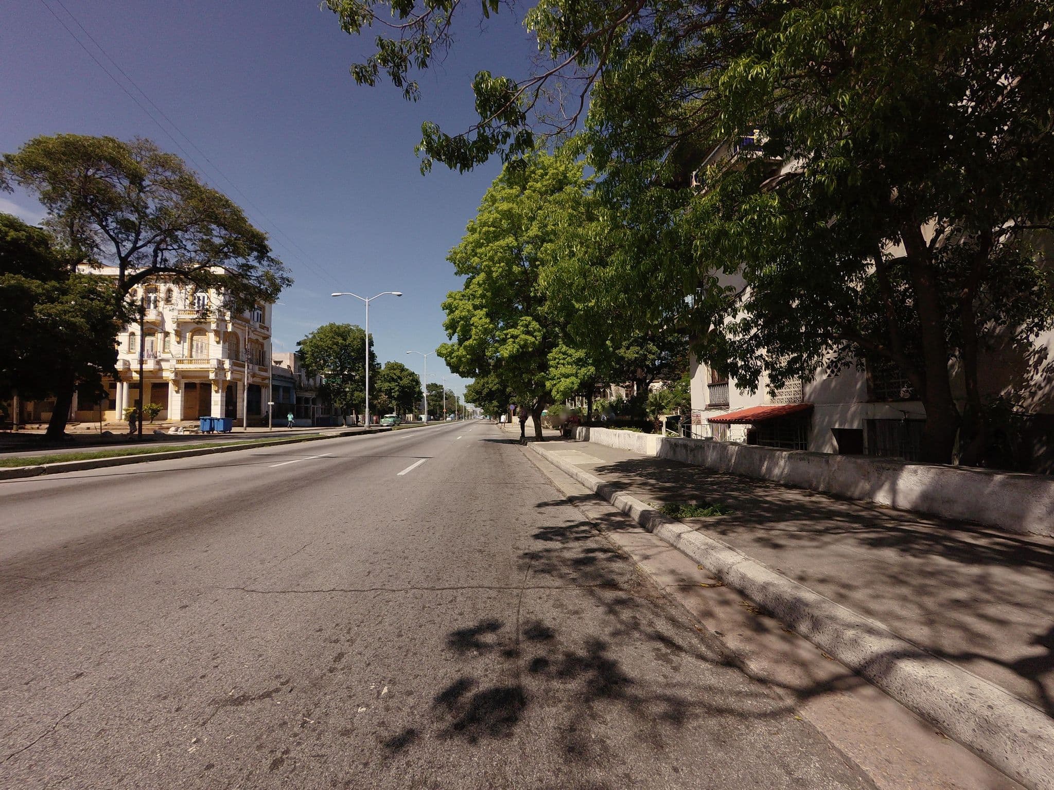Street view near CasaErik, Vedado