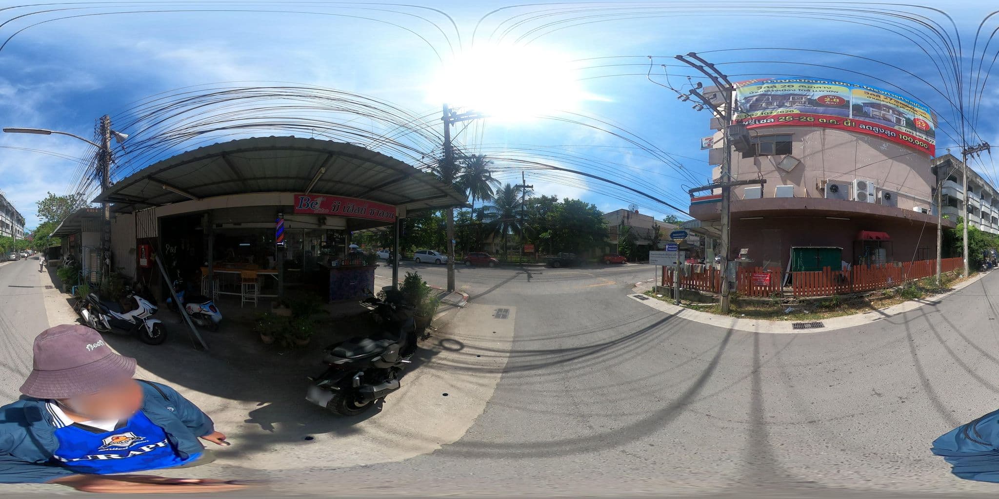 Street view near Nice Mum Lodge Hotel Chiang Mai, Chiang Mai — © SoT (CC BY-SA · Mapillary)