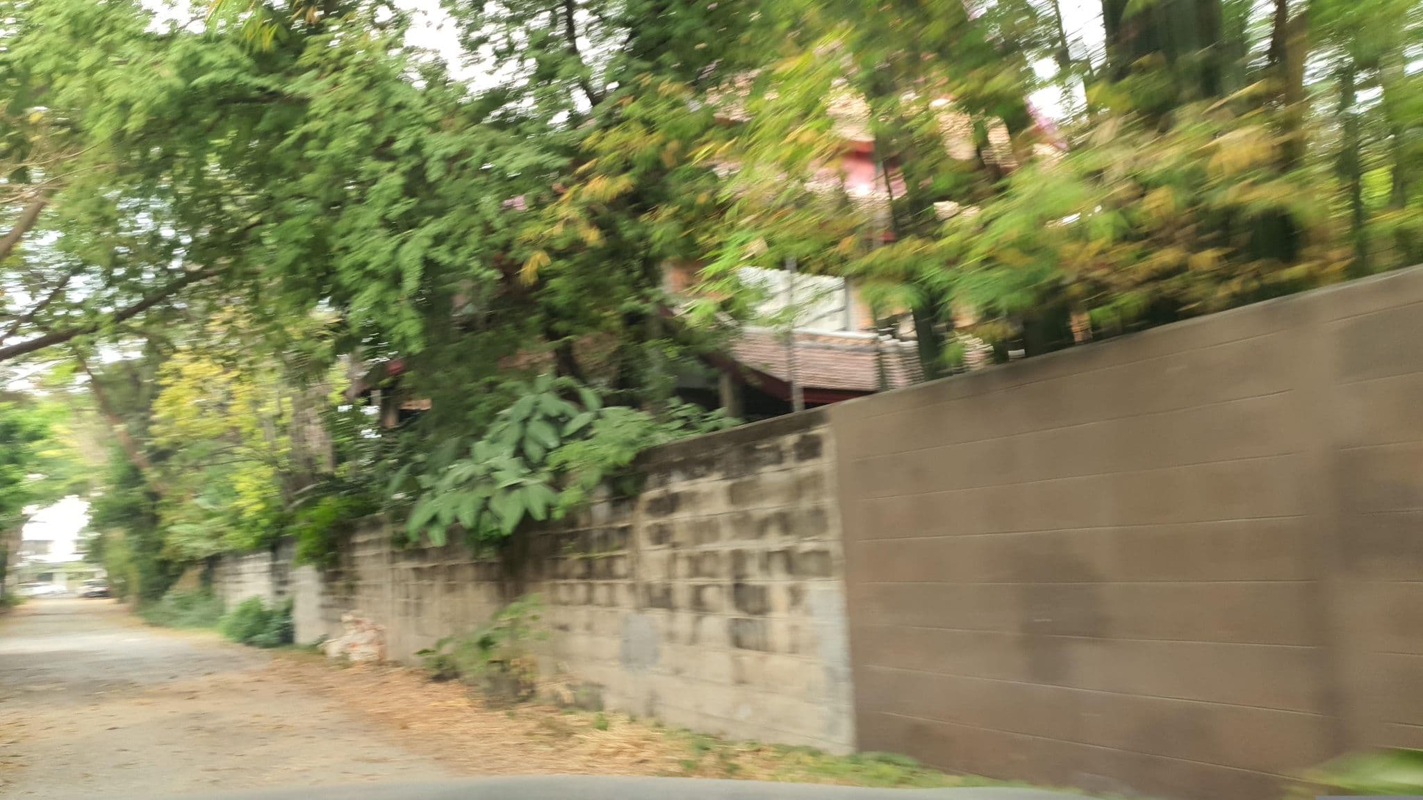 Street view near Room 622, Chiang Mai — © jrcarlsen (CC BY-SA · Mapillary)