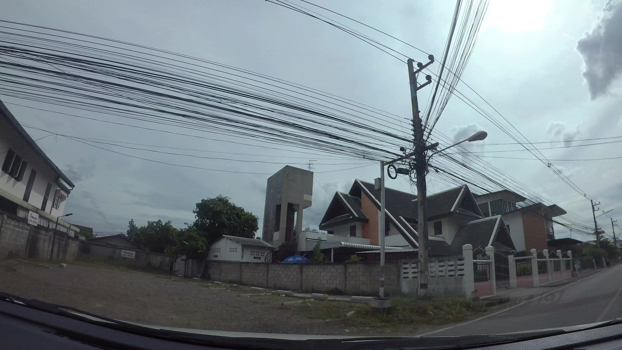 Street view near The Connect, Chiang Mai — © kaart_3 (CC BY-SA · Mapillary)