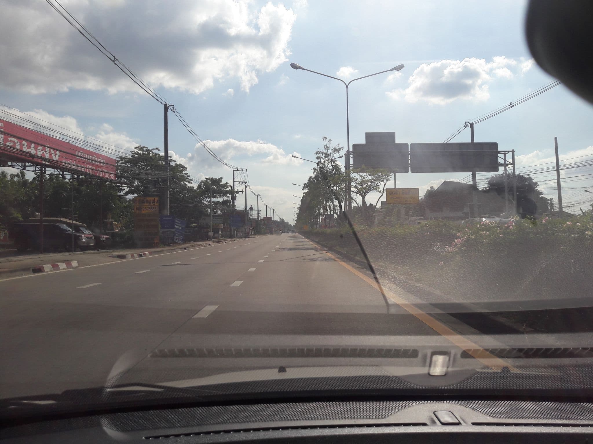 Street view near ท่าศาลา รีสอร์ท, Chiang Mai — © noochjaree (CC BY-SA · Mapillary)