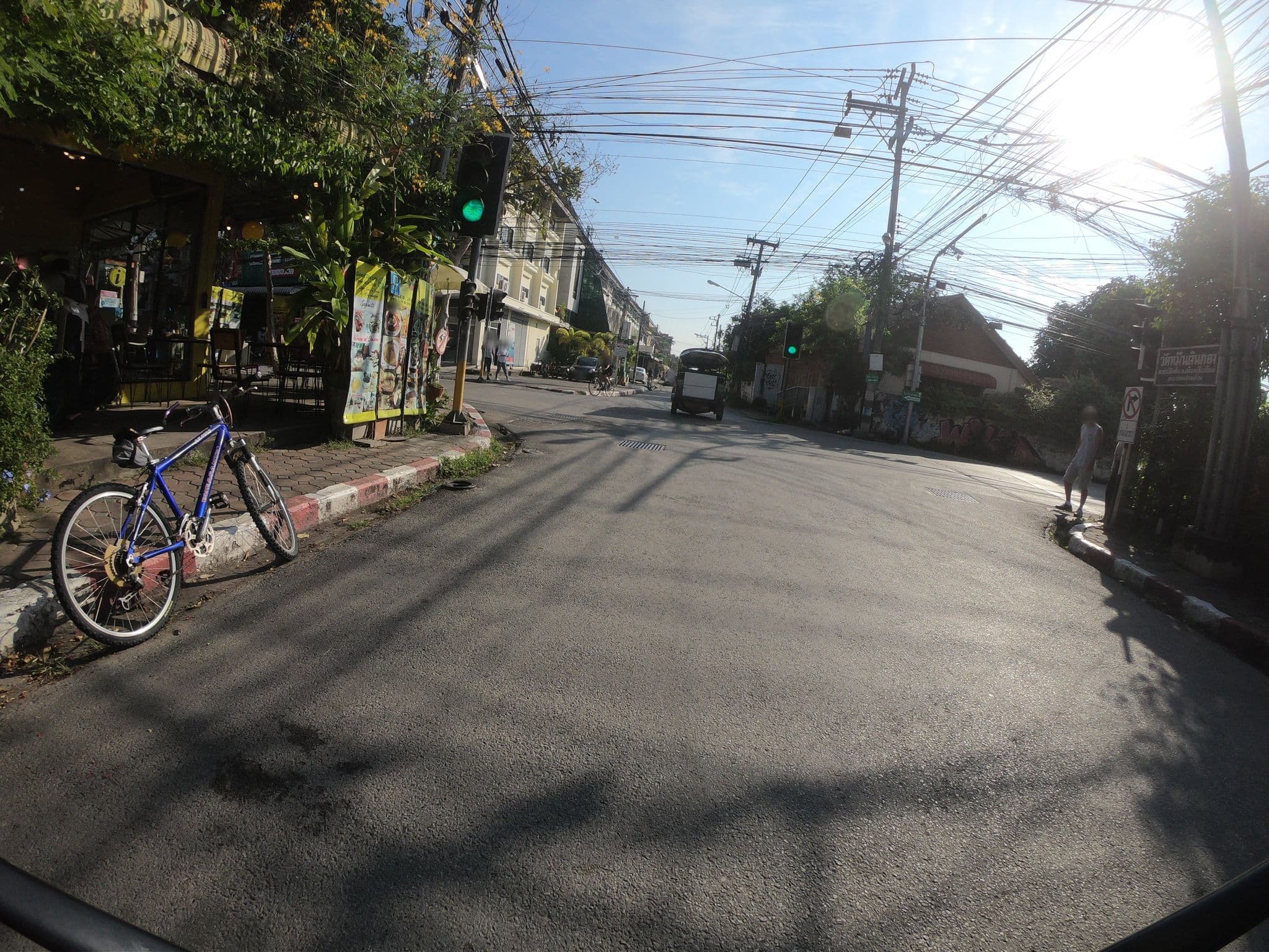 Street view near mr whiskey guesthouse, Chiang Mai — © chanuwath_grab (CC BY-SA · Mapillary)