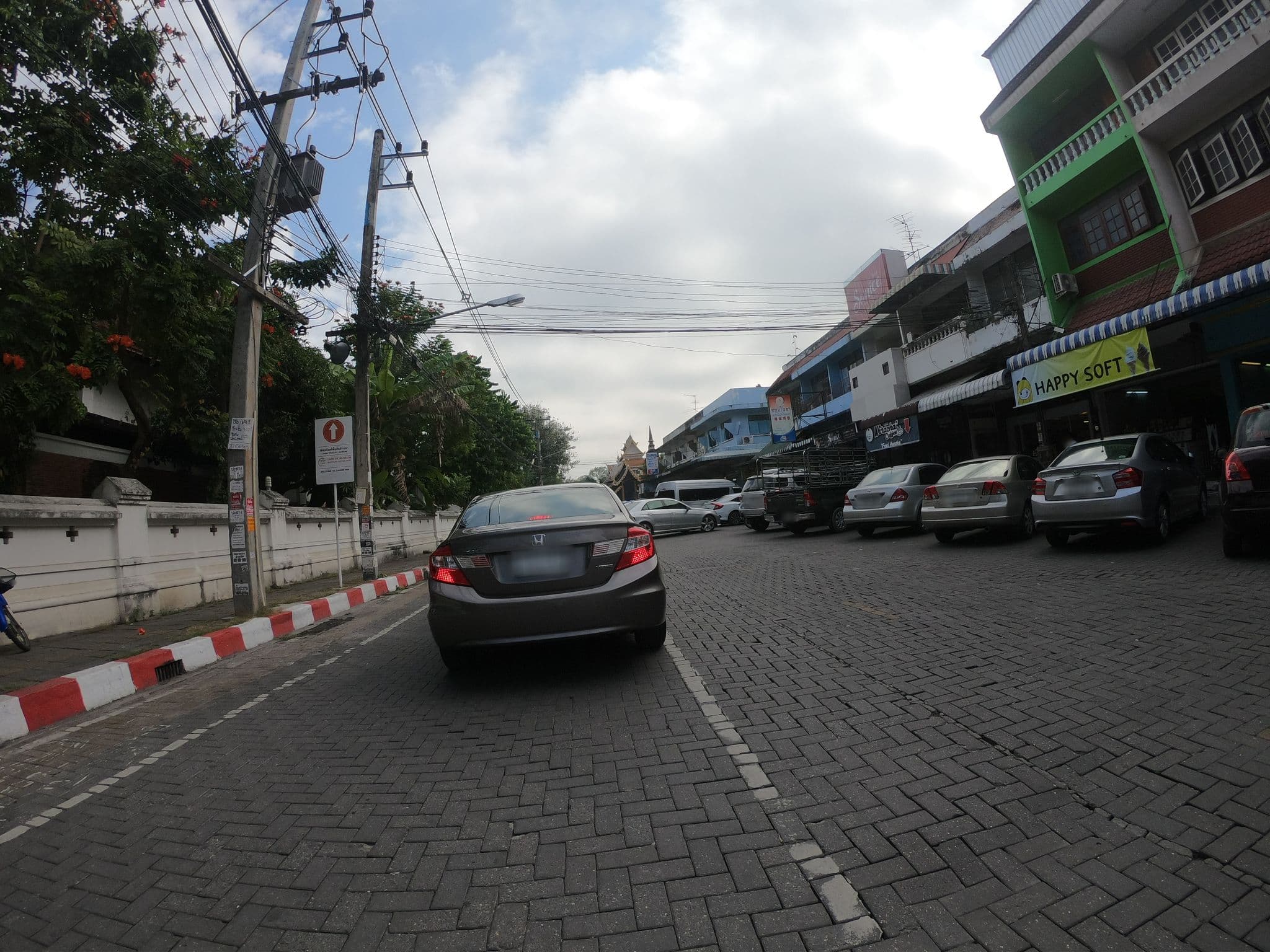 Street view near Stay With Hug, Chiang Mai — © chanuwath_grab (CC BY-SA · Mapillary)