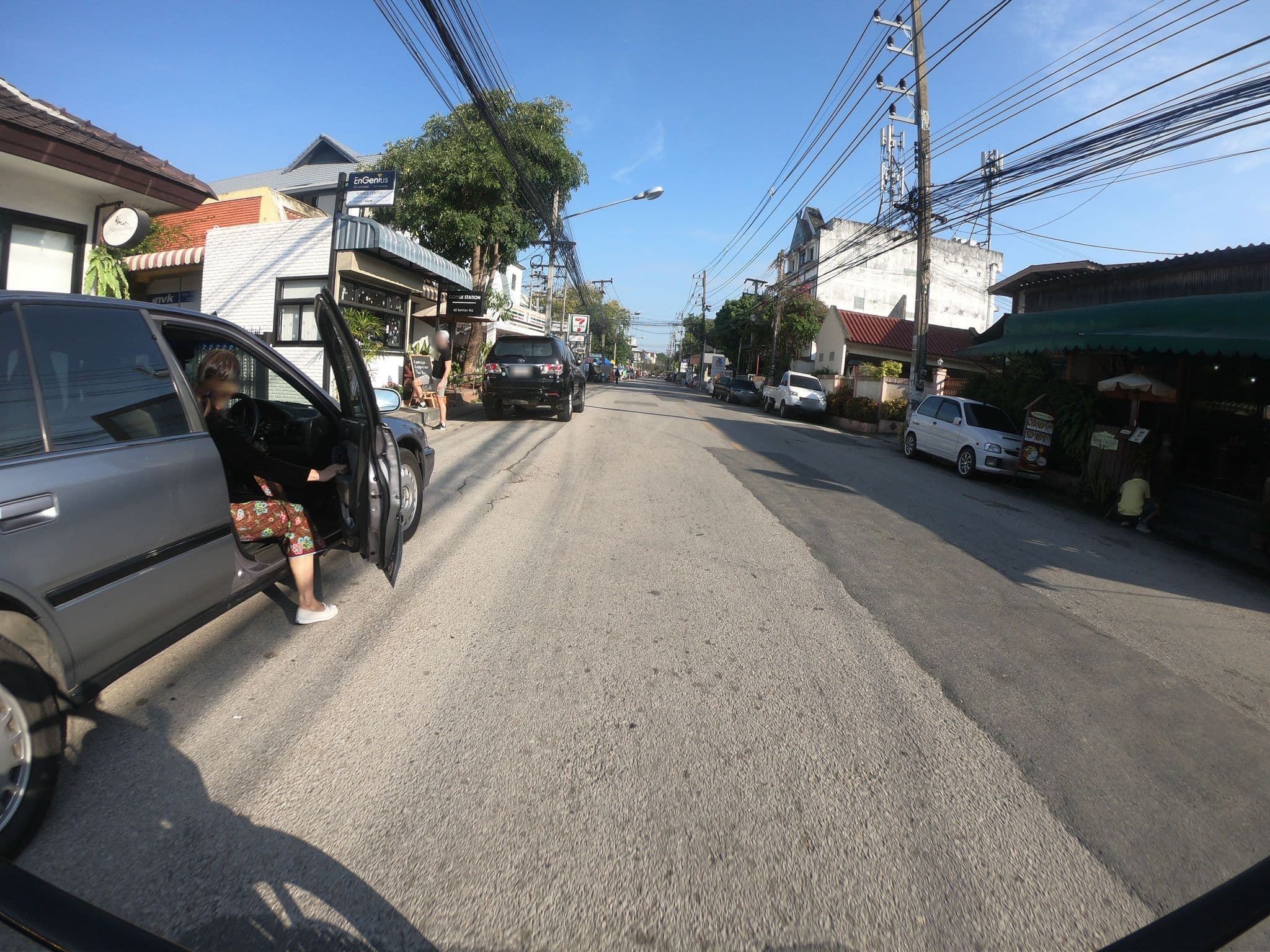Street view near 3Laan House, Chiang Mai — © chanuwath_grab (CC BY-SA · Mapillary)