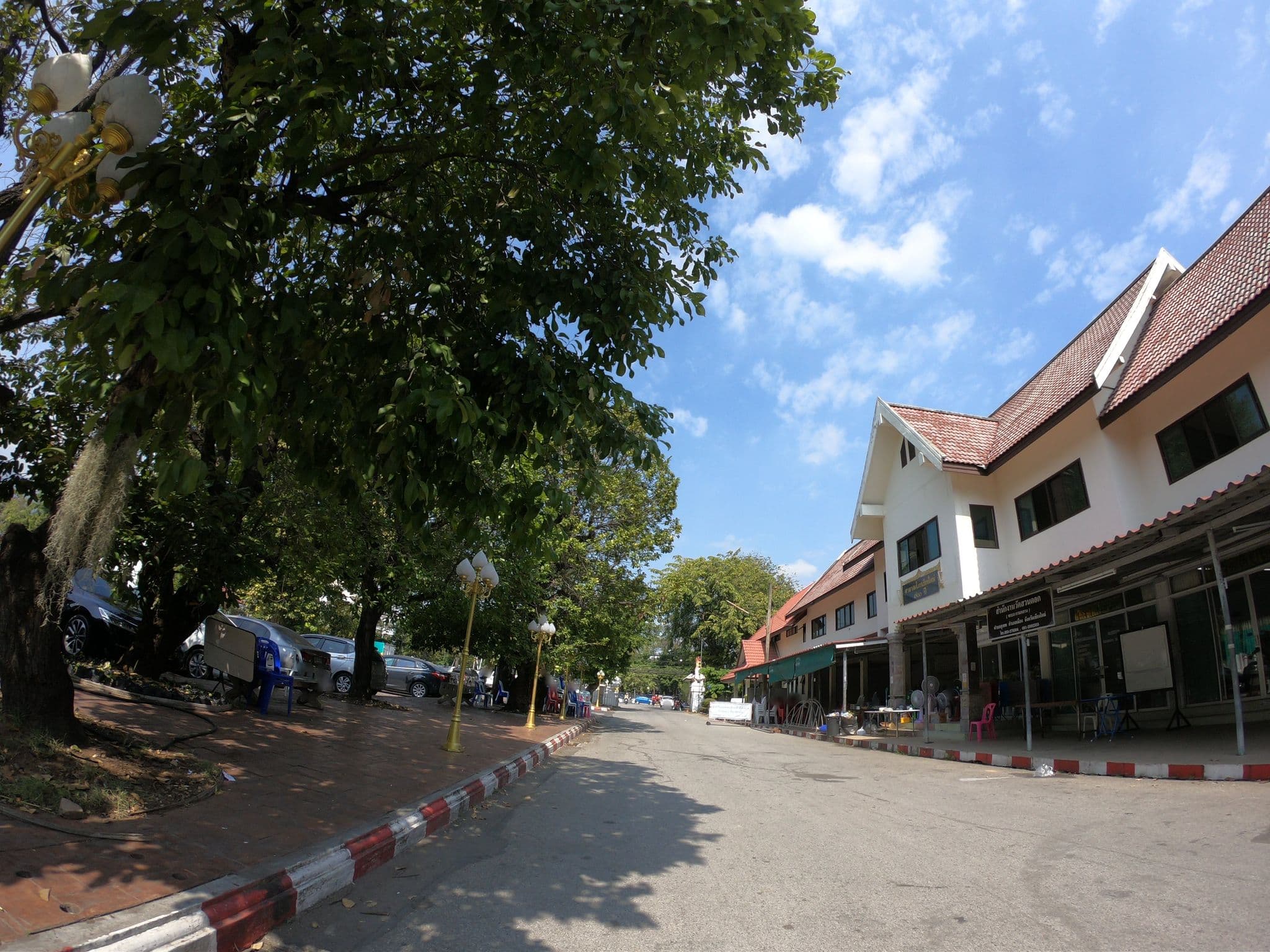 Street view near หอพักสตรีลีลาเพลส, Chiang Mai — © chanuwath_grab (CC BY-SA · Mapillary)