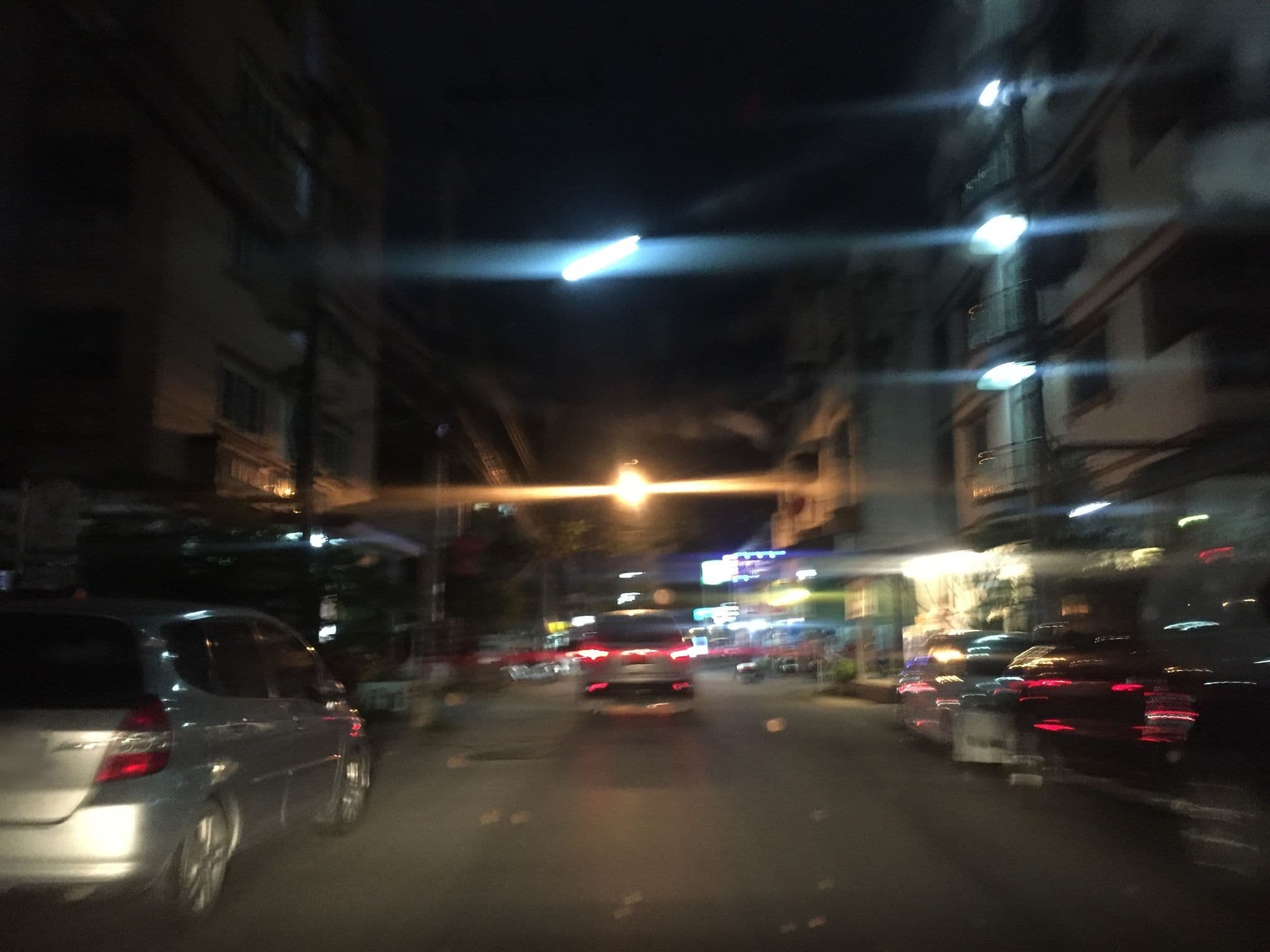 Street view near Penny's Place, Chiang Mai — © kyoko (CC BY-SA · Mapillary)