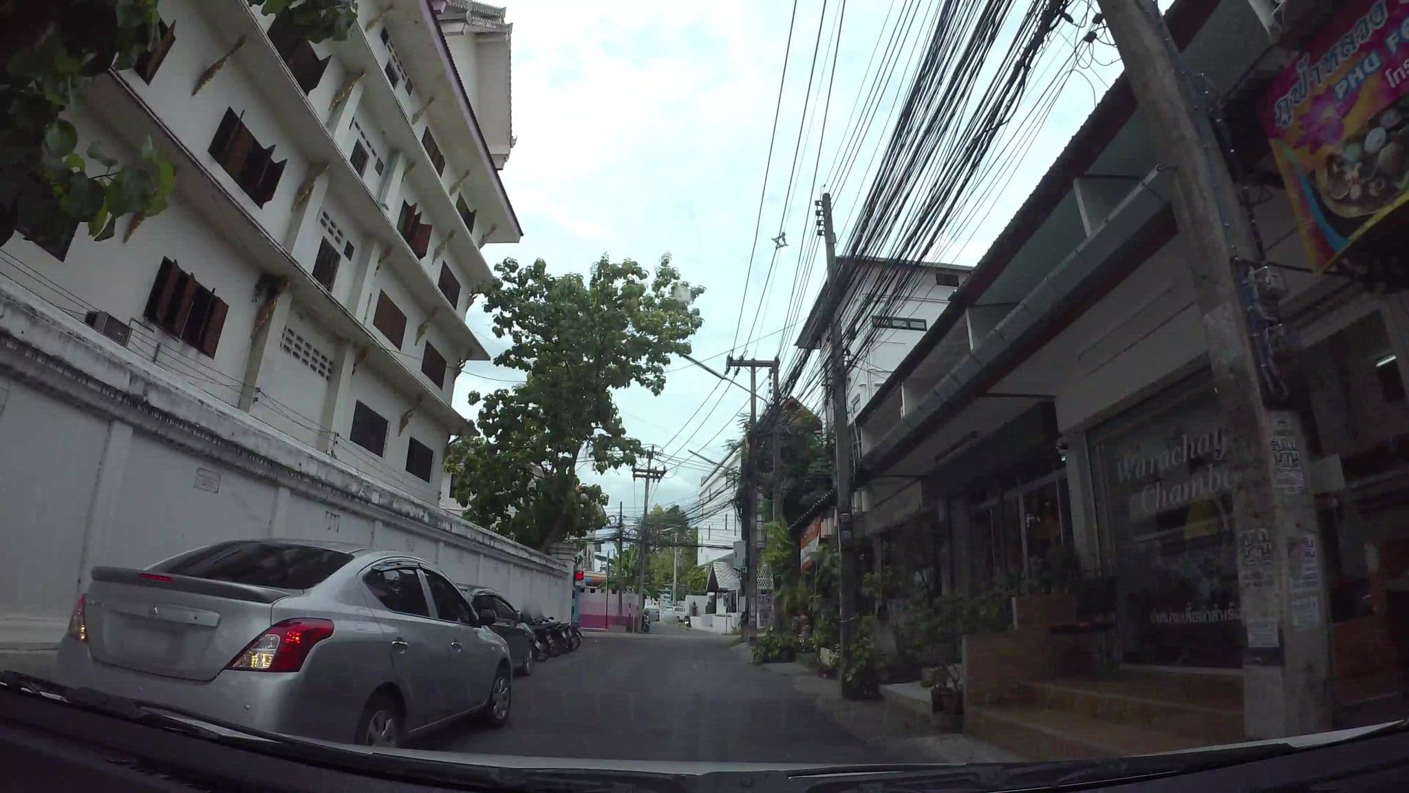 Street view near Mini Boutique House, Chiang Mai — © kaart_3 (CC BY-SA · Mapillary)