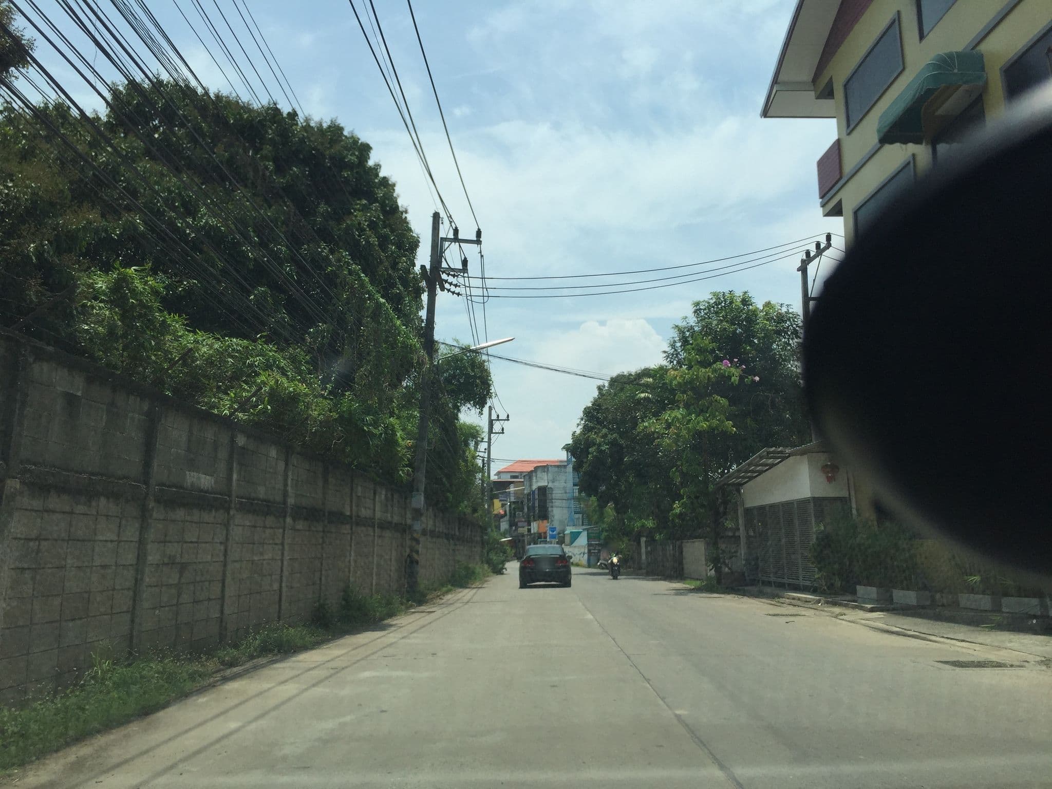 Street view near เชียงใหม่ เอสพี, Chiang Mai — © kyoko (CC BY-SA · Mapillary)