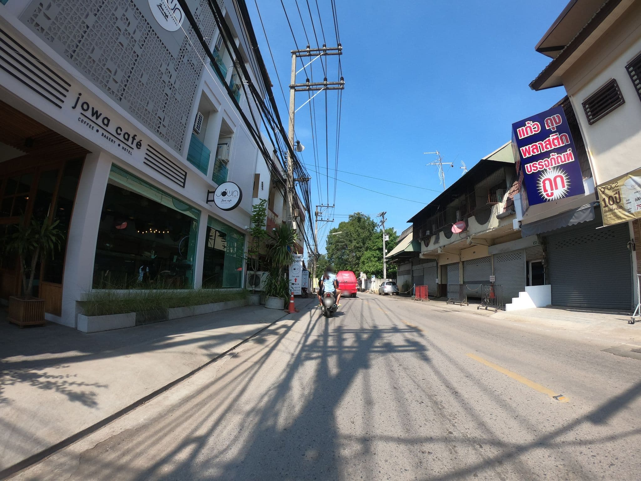 Street view near Jowa Cafe&Hostel, Chiang Mai — © chanuwath_grab (CC BY-SA · Mapillary)