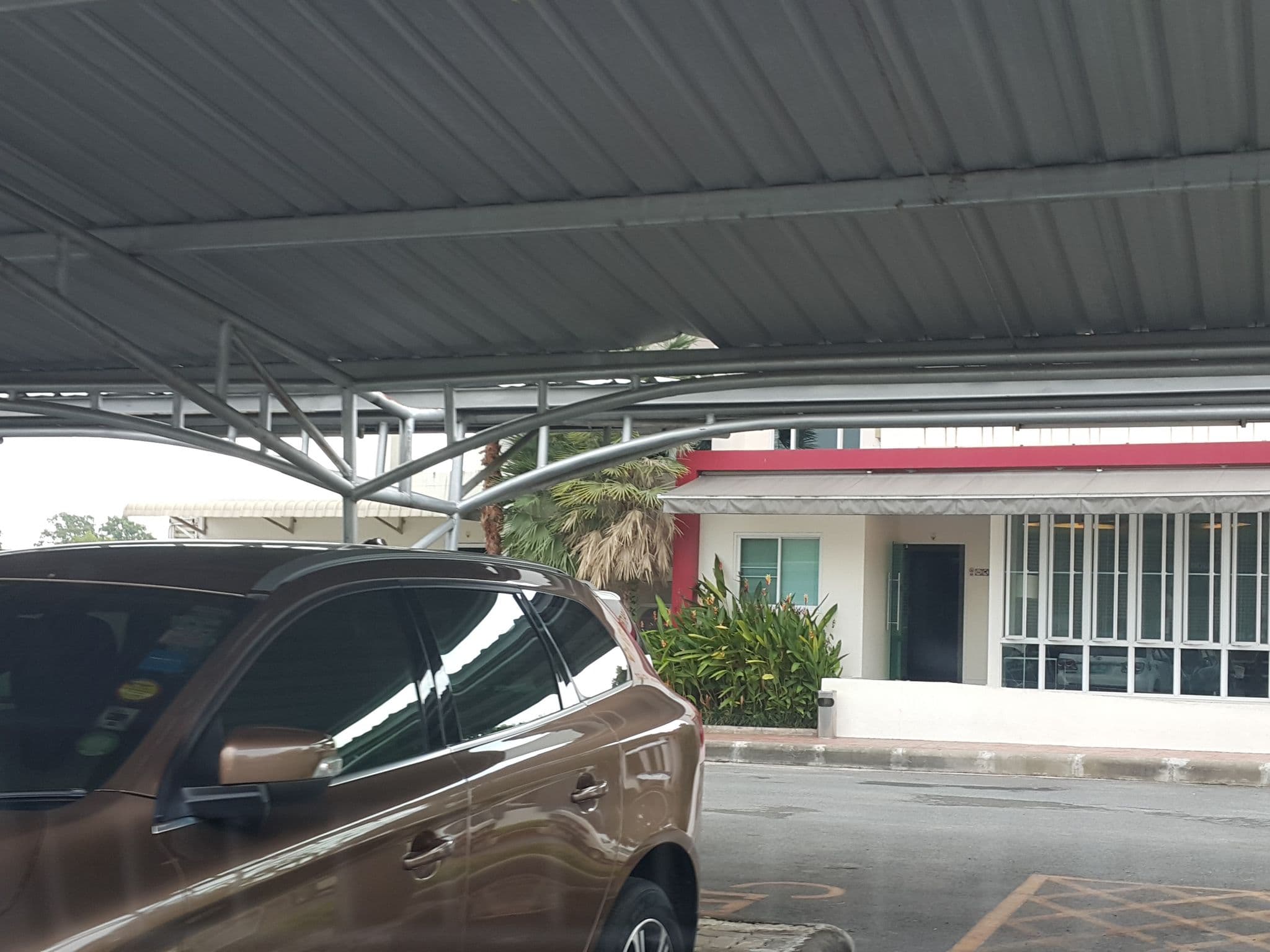 Street view near Napatra Chiang Mai Hotel, Chiang Mai — © jrcarlsen (CC BY-SA · Mapillary)