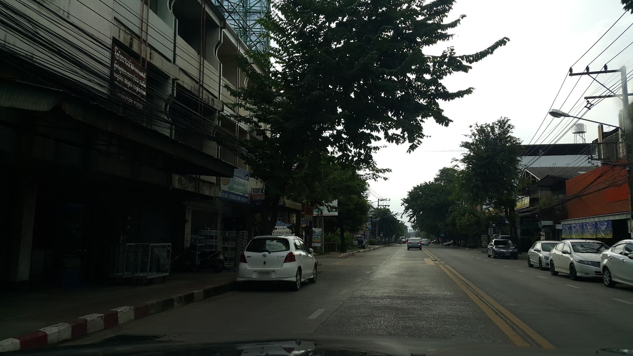 Street view near 119 Cafe & Hostel, Chiang Mai — © jrcarlsen (CC BY-SA · Mapillary)