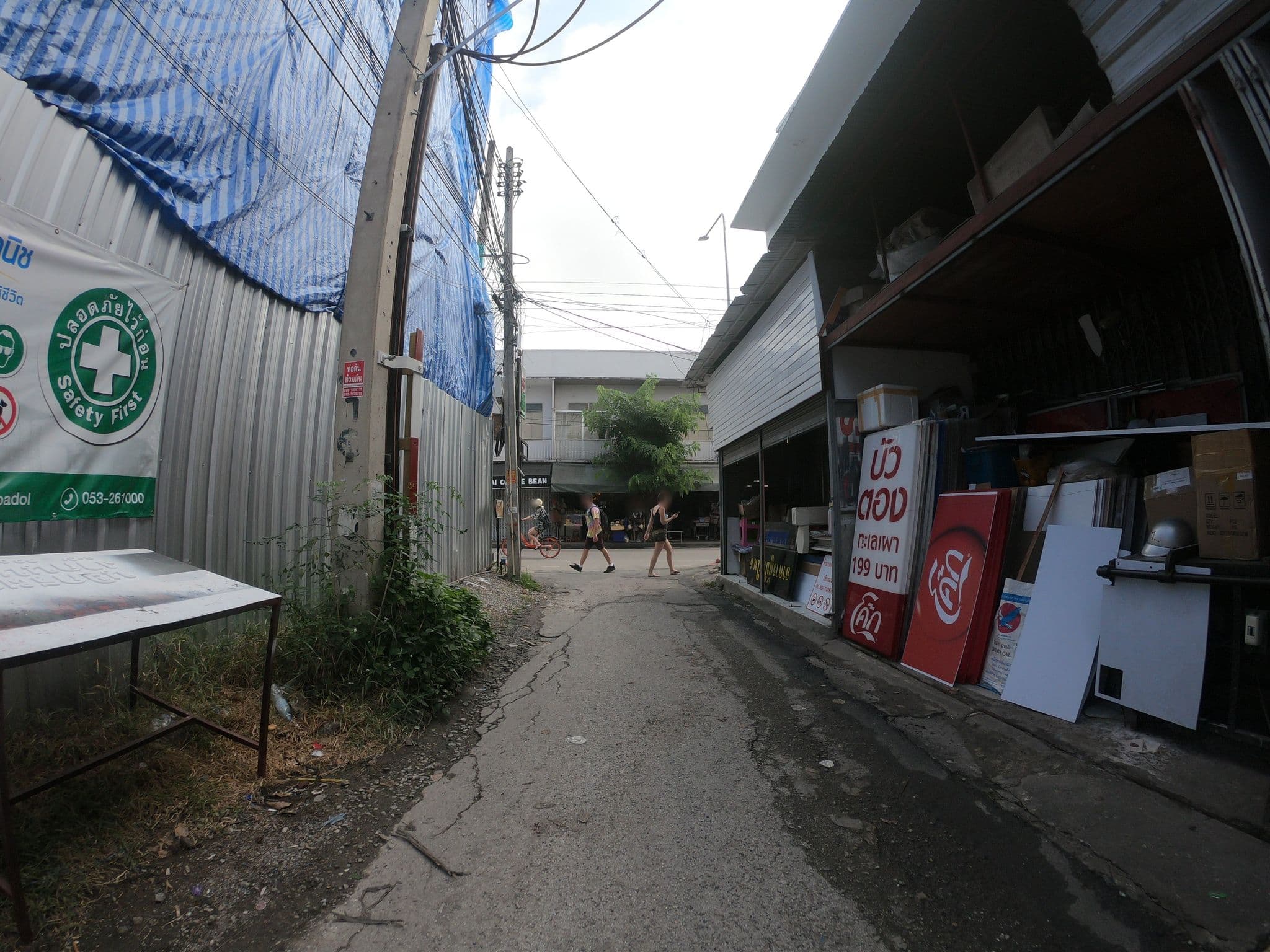 Street view near The Experience Walking Street Chiang Mai, Chiang Mai — © chanuwath_grab (CC BY-SA · Mapillary)