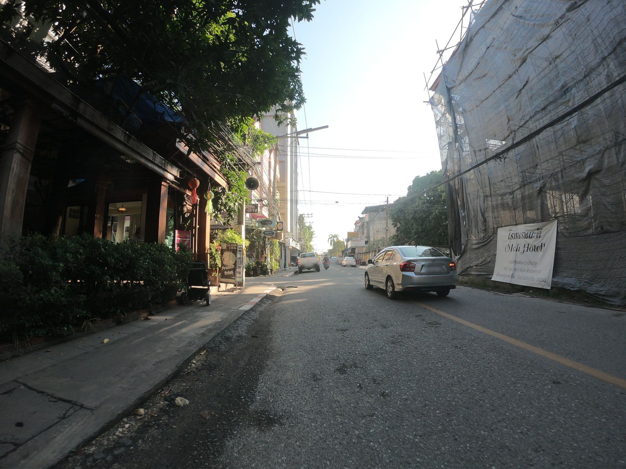 Street view near Nhouse, Chiang Mai — © chanuwath_grab (CC BY-SA · Mapillary)
