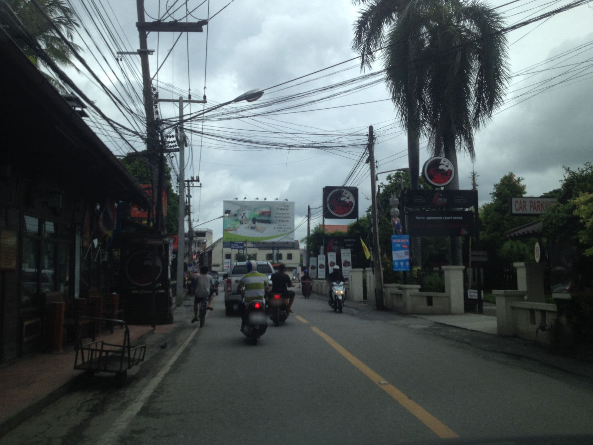 Street view near Bussaba, Chiang Mai — © jimwatana (CC BY-SA · Mapillary)