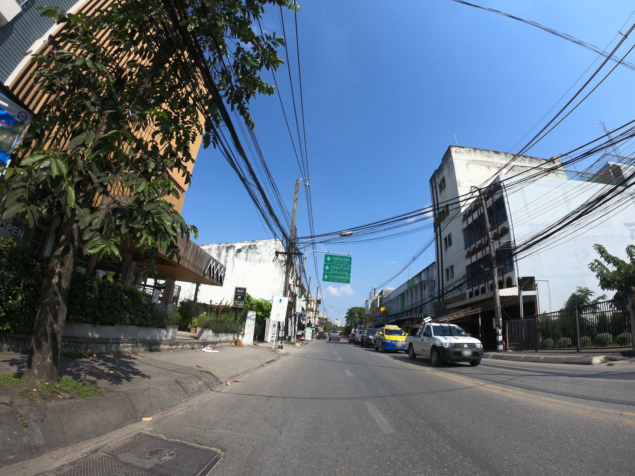 Street view near นครพิงค์เก็ซทเฮ้าส์, Chiang Mai — © chanuwath_grab (CC BY-SA · Mapillary)