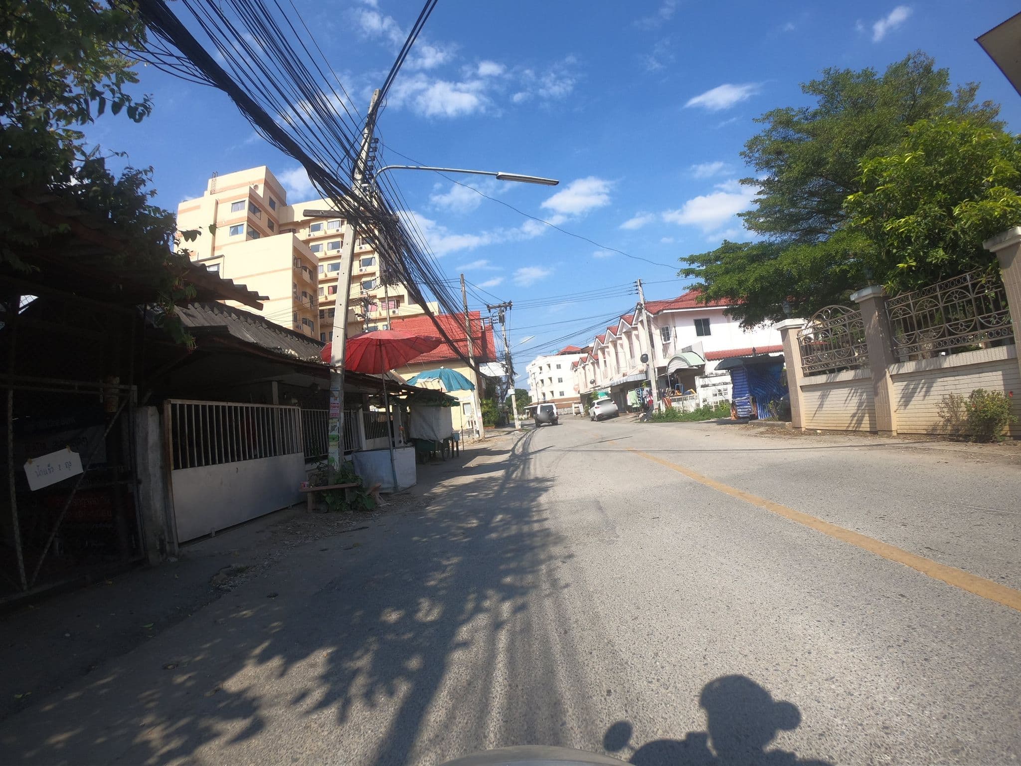 Street view near Tara Eurasia Changmai (Imperial Hotel Group), Chiang Mai — © chanuwath_grab (CC BY-SA · Mapillary)