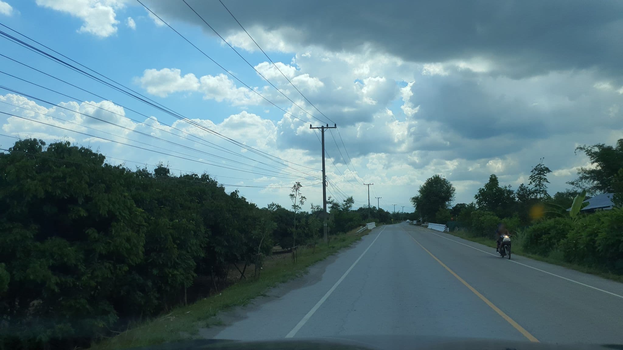 Street view near Royal Ping Resort, Ban Mae Waen — © jrcarlsen (CC BY-SA · Mapillary)