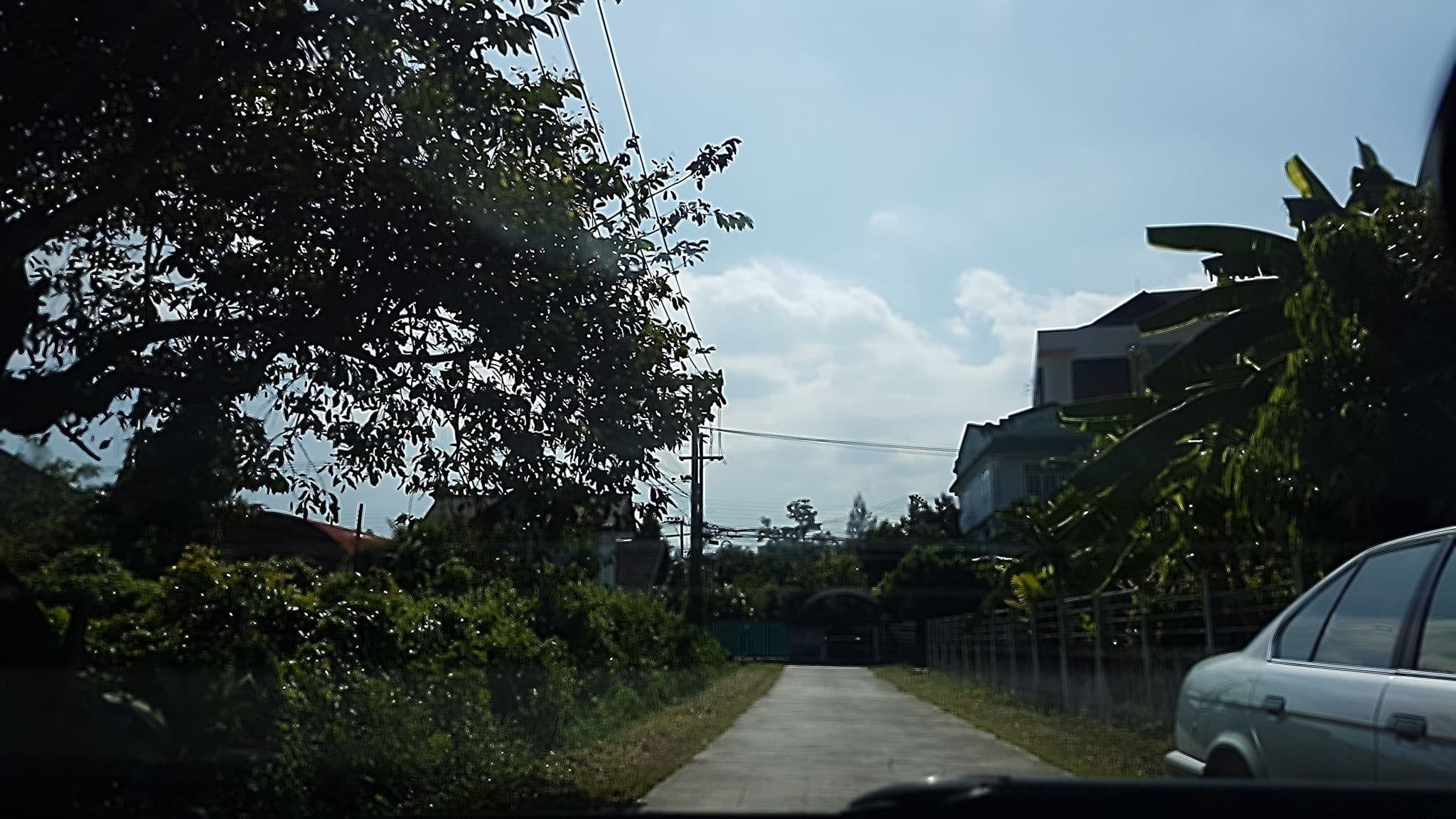 Street view near โรงแรม โชคชัย โฮม / Chok Chai Home Hotel, Chiang Mai — © ekkarin (CC BY-SA · Mapillary)
