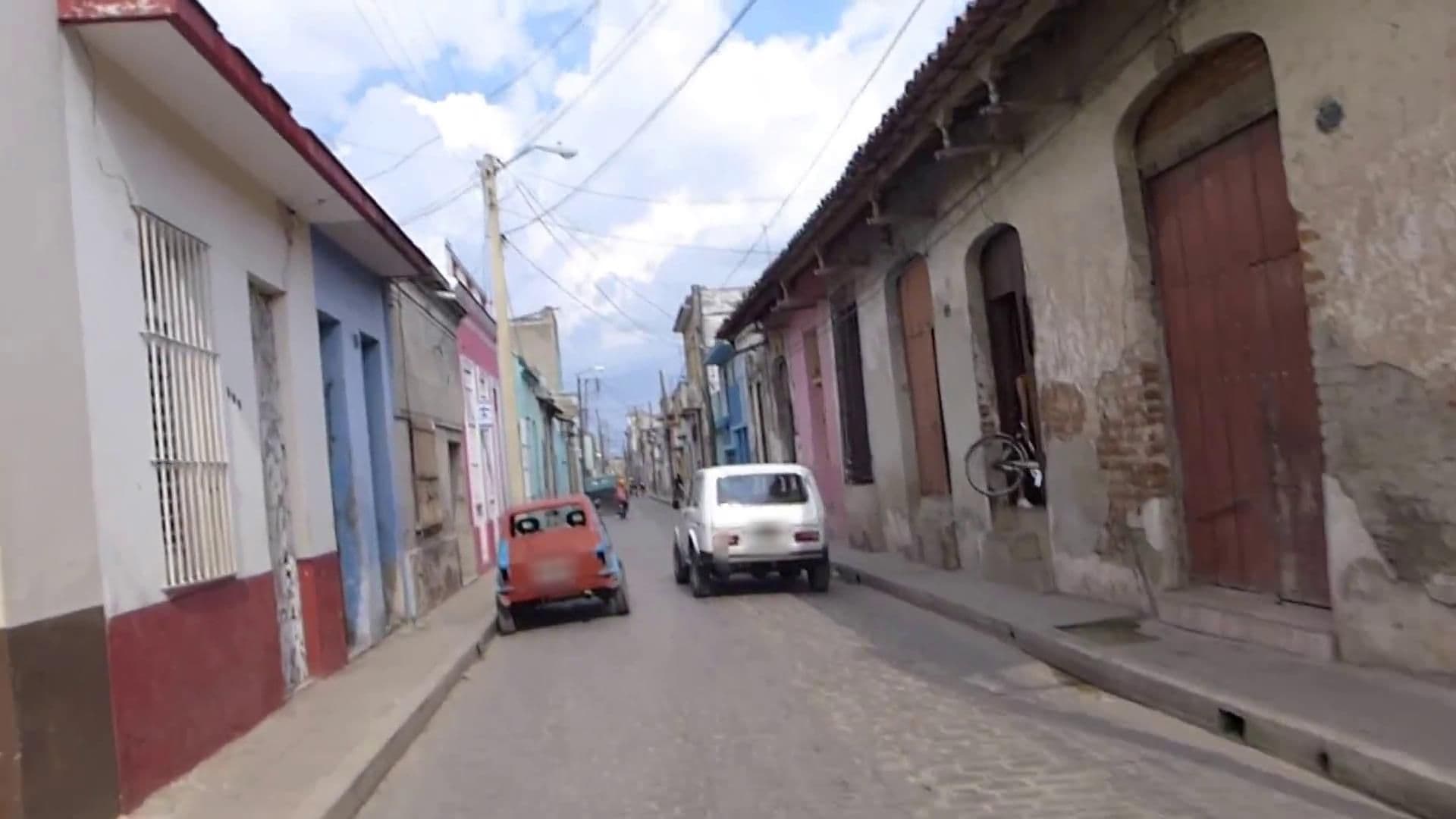 Street view near Casa de Renta, Camagüey