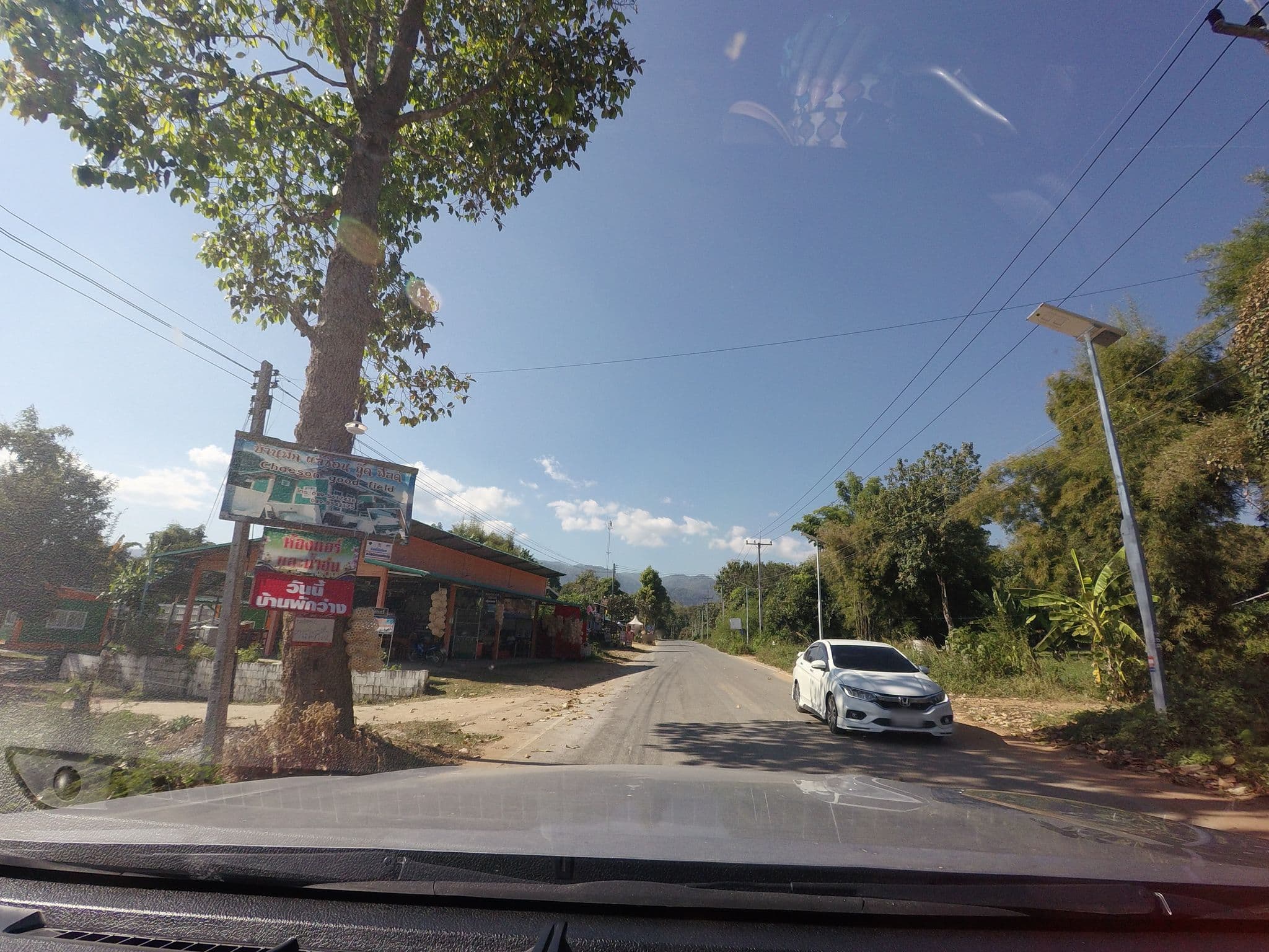 Street view near บ้านพักแจ้ซ้อน กู๊ดฟิลด์, San Kamphaeng — © mishari (CC BY-SA · Mapillary)