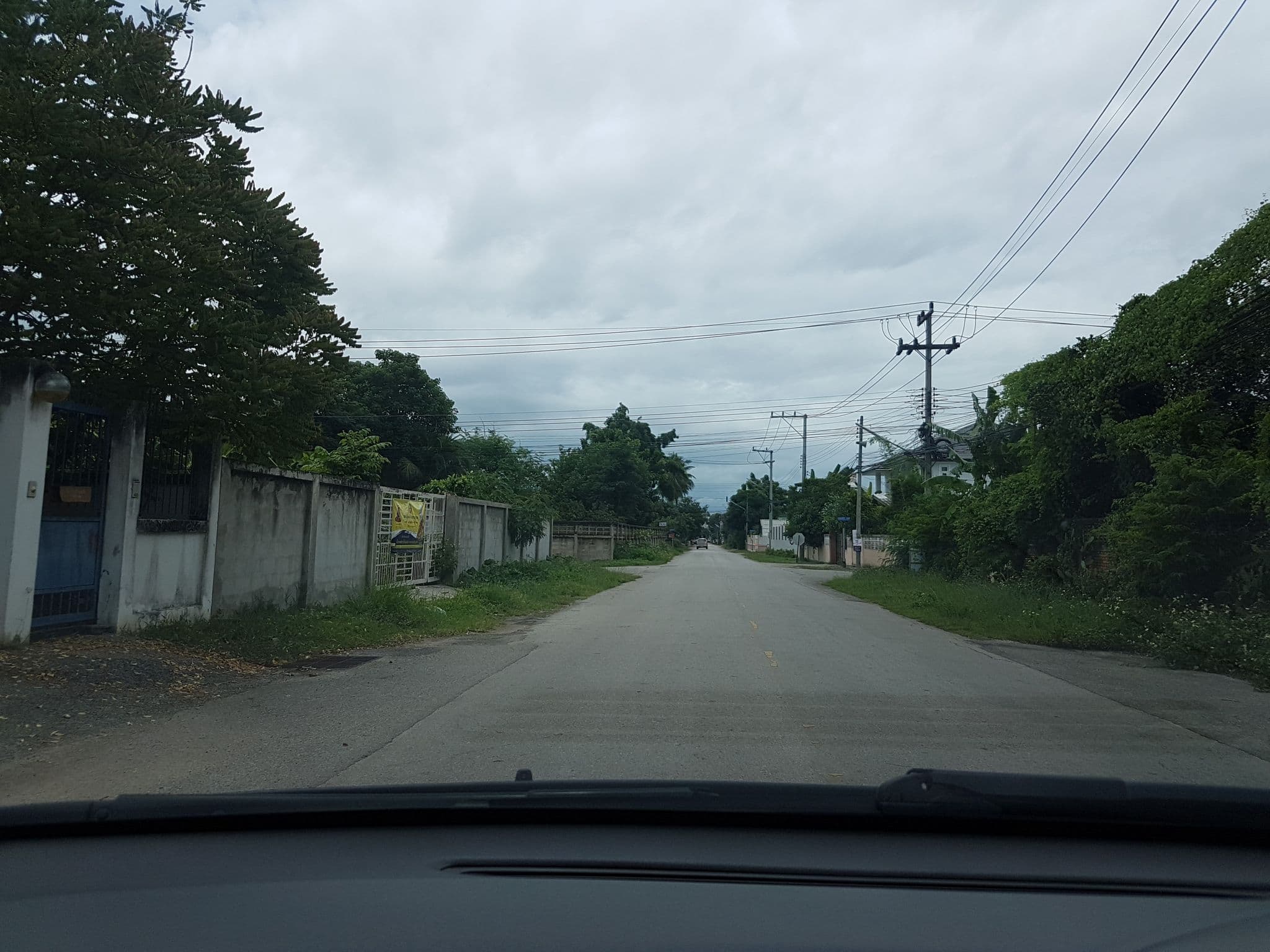 Street view near Cenig Hotel, Lampang — © ekkarin (CC BY-SA · Mapillary)