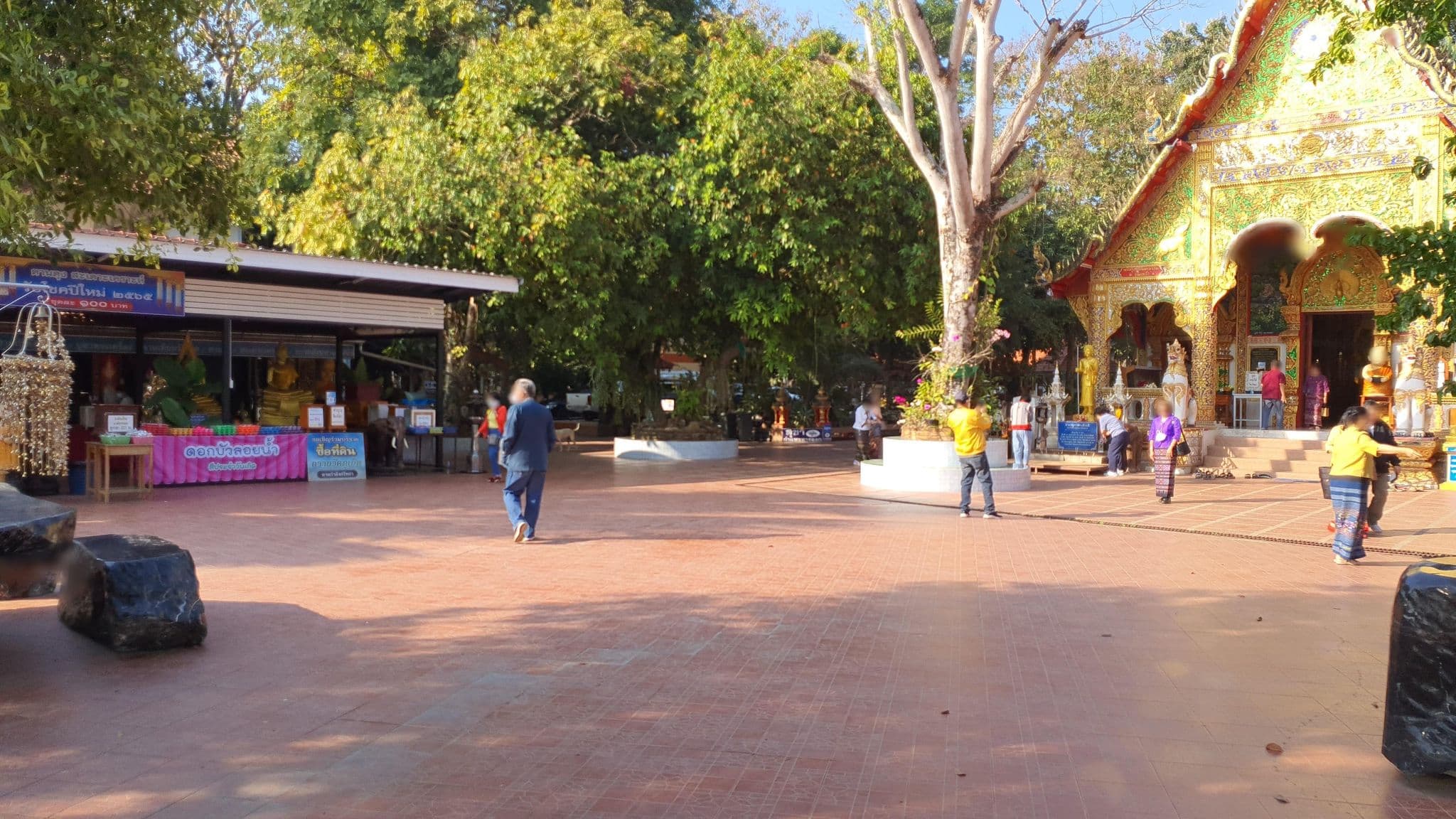 Street view near ภูเก็ตสนธยา Temple Stay (Phuket Sonthaya), Ban Thung Klang — © jrcarlsen (CC BY-SA · Mapillary)