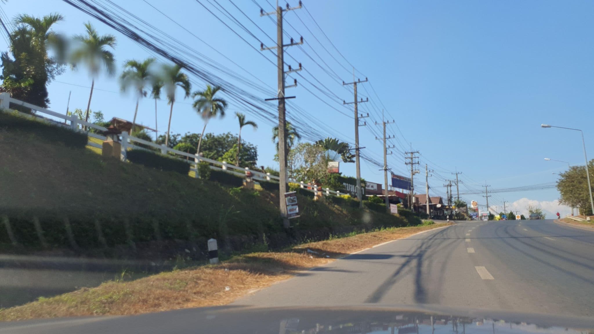 Street view near โรงแรมชมพู ภูคา รีสอร์ท @ อ.ปัว จ.น่าน, Chiang Klang — © jrcarlsen (CC BY-SA · Mapillary)