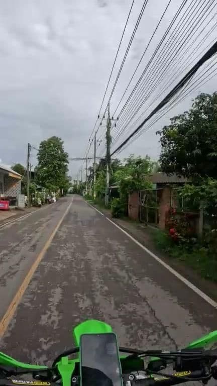 Street view near กระท่อมเม้าท์เท่นบลูปาย | ปาย, แม่ฮ่องสอน., Pai — © julcnx (CC BY-SA · Mapillary)