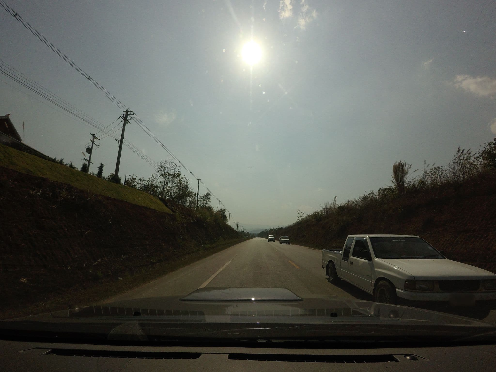 Street view near ม่อนชมดอย ( MonChomDoi), Ban Mae Waen — © mishari (CC BY-SA · Mapillary)
