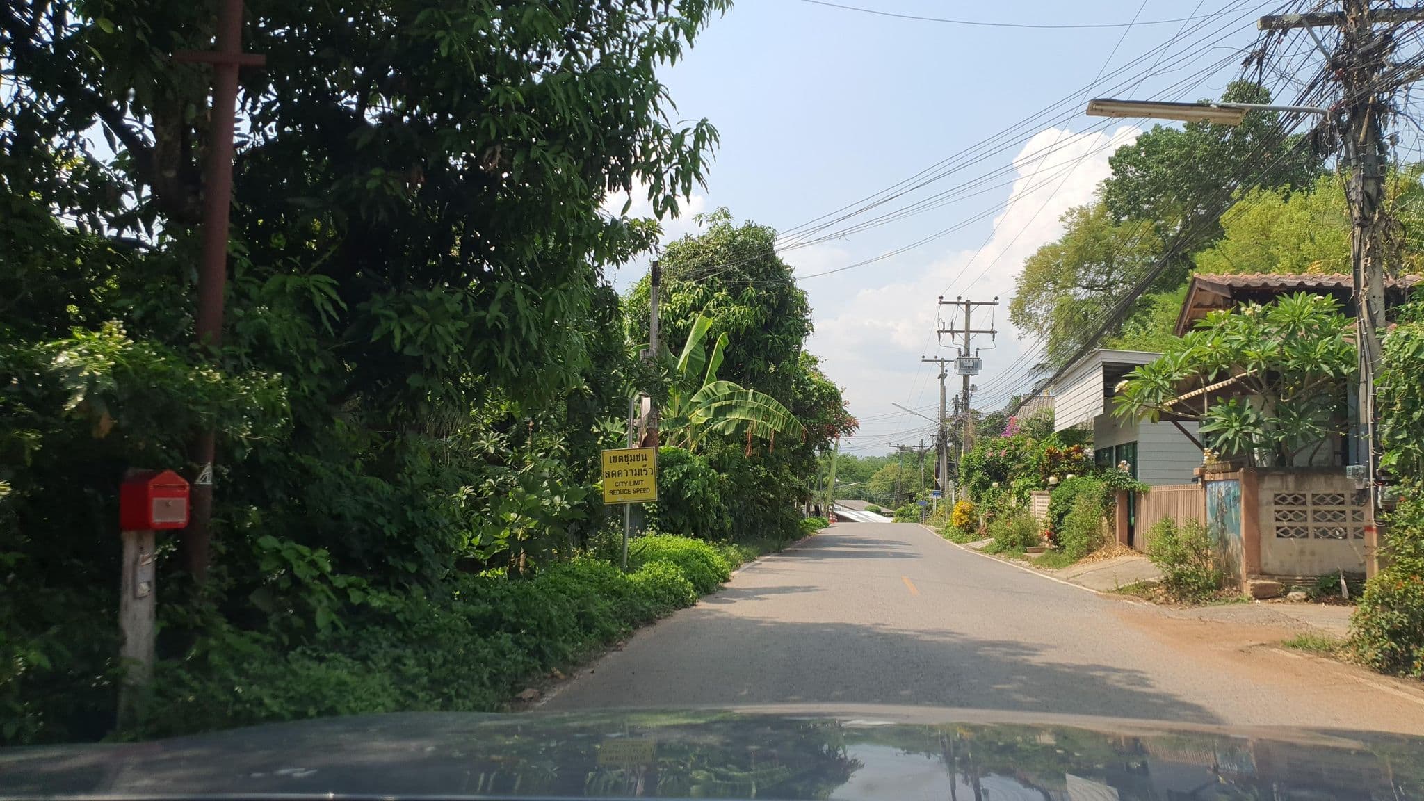 Street view near Pai Wonderland, Pai — © jrcarlsen (CC BY-SA · Mapillary)