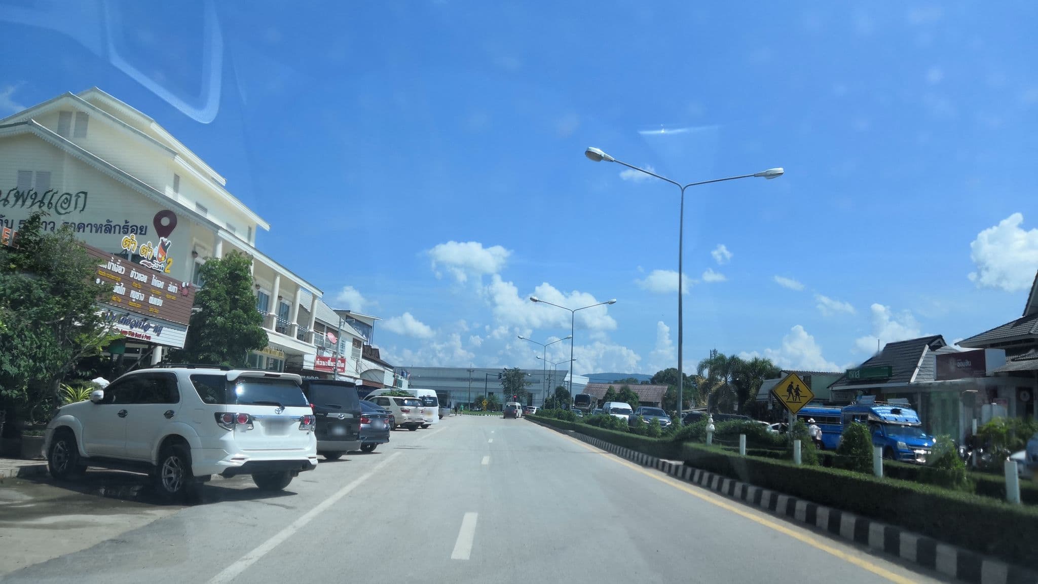 Street view near 777 Food Center, Chiang Rai — © charlesano (CC BY-SA · Mapillary)